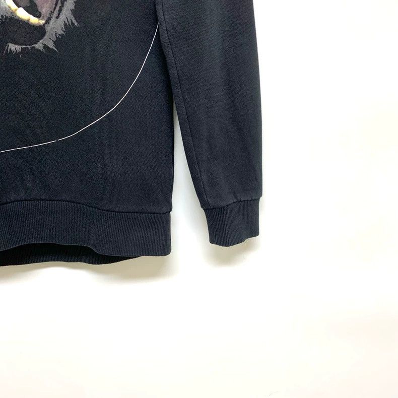 Givenchy Givenchy Double Monkey Hoodie XS Size Round Neck Design Size US XS / EU 42 / 0 - 6 Thumbnail