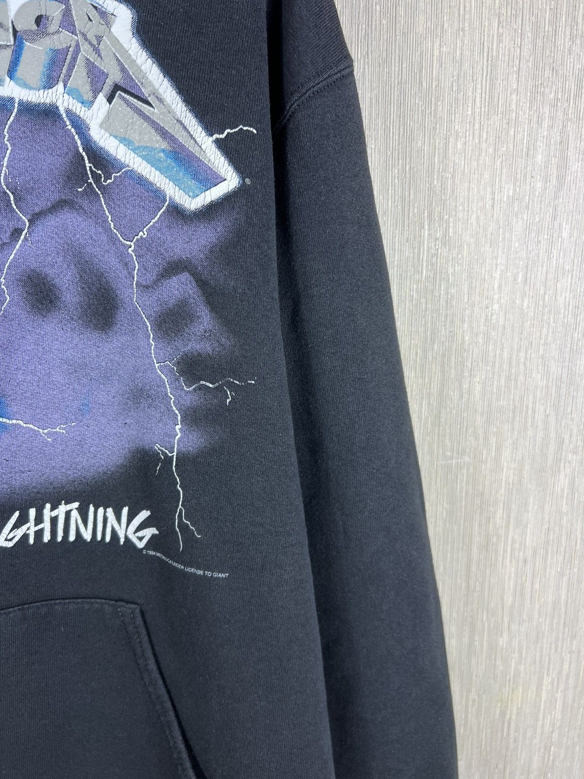 Metallica Vintage 1994 Metallica ride the lightning hoodie giant fotl Size US M / EU 48-50 / 2 - 12 Thumbnail