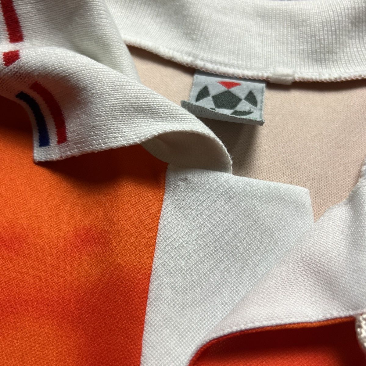 Lotto Sport Netherlands 1996 1997 Lotto Home Football Shirt a Size US L / EU 52-54 / 3 - 10 Thumbnail