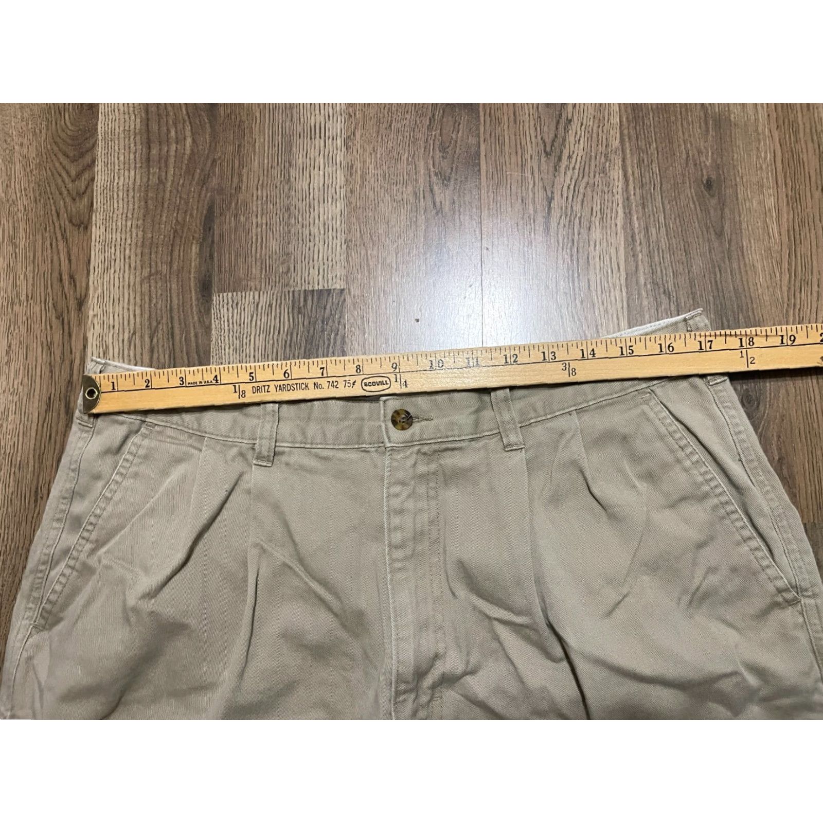 Vintage Woolrich Shorts Men's 36 Brown Khakis Pockets Pleated Casual Chino Regular Fit Vintage No N/A Mens Size US 36 / EU 52 - 7 Thumbnail