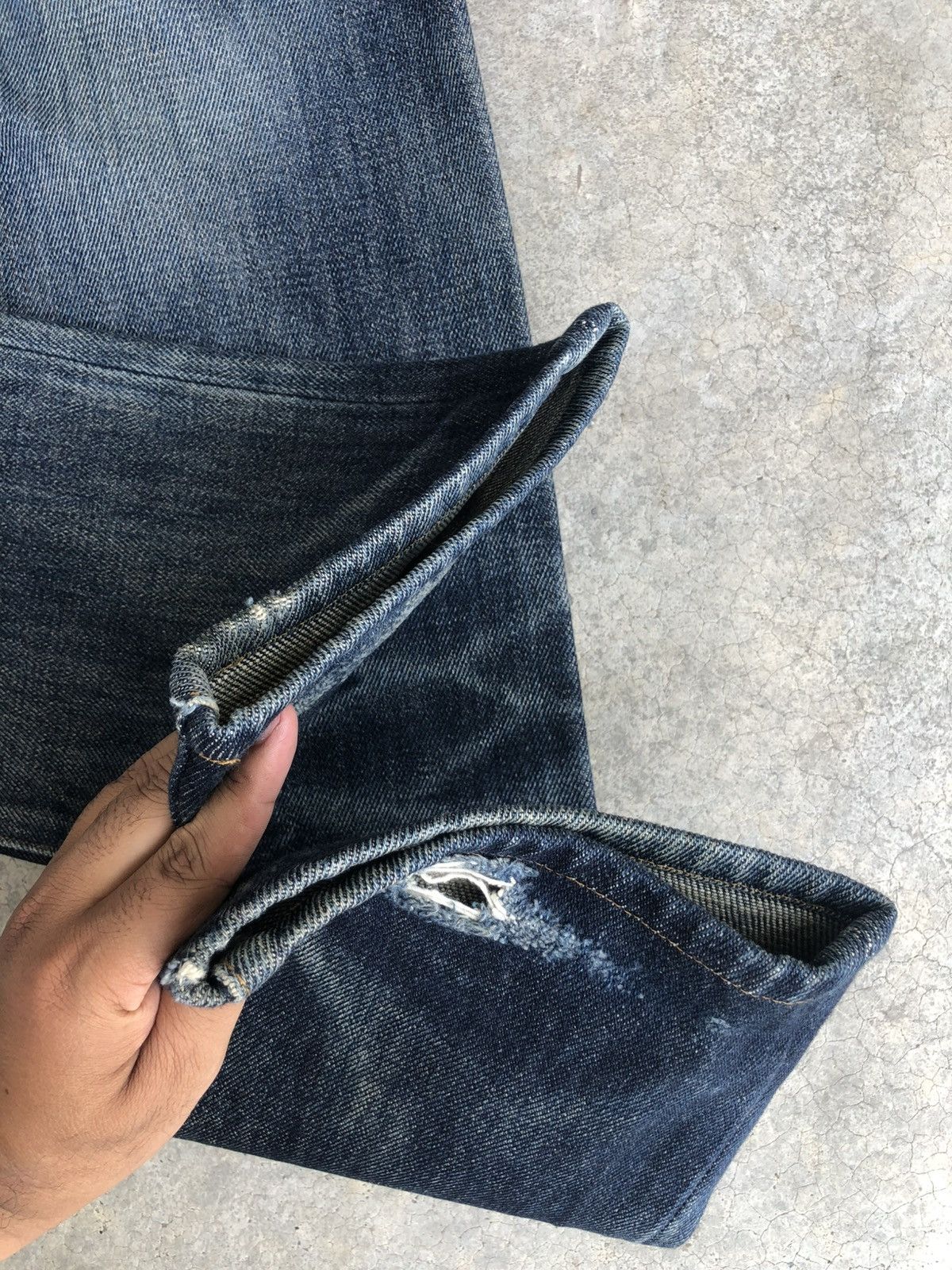 KOJIMA GENES Kojima Genes Distressed Jeans Broken Size US 30 / EU 46 - 13 Thumbnail