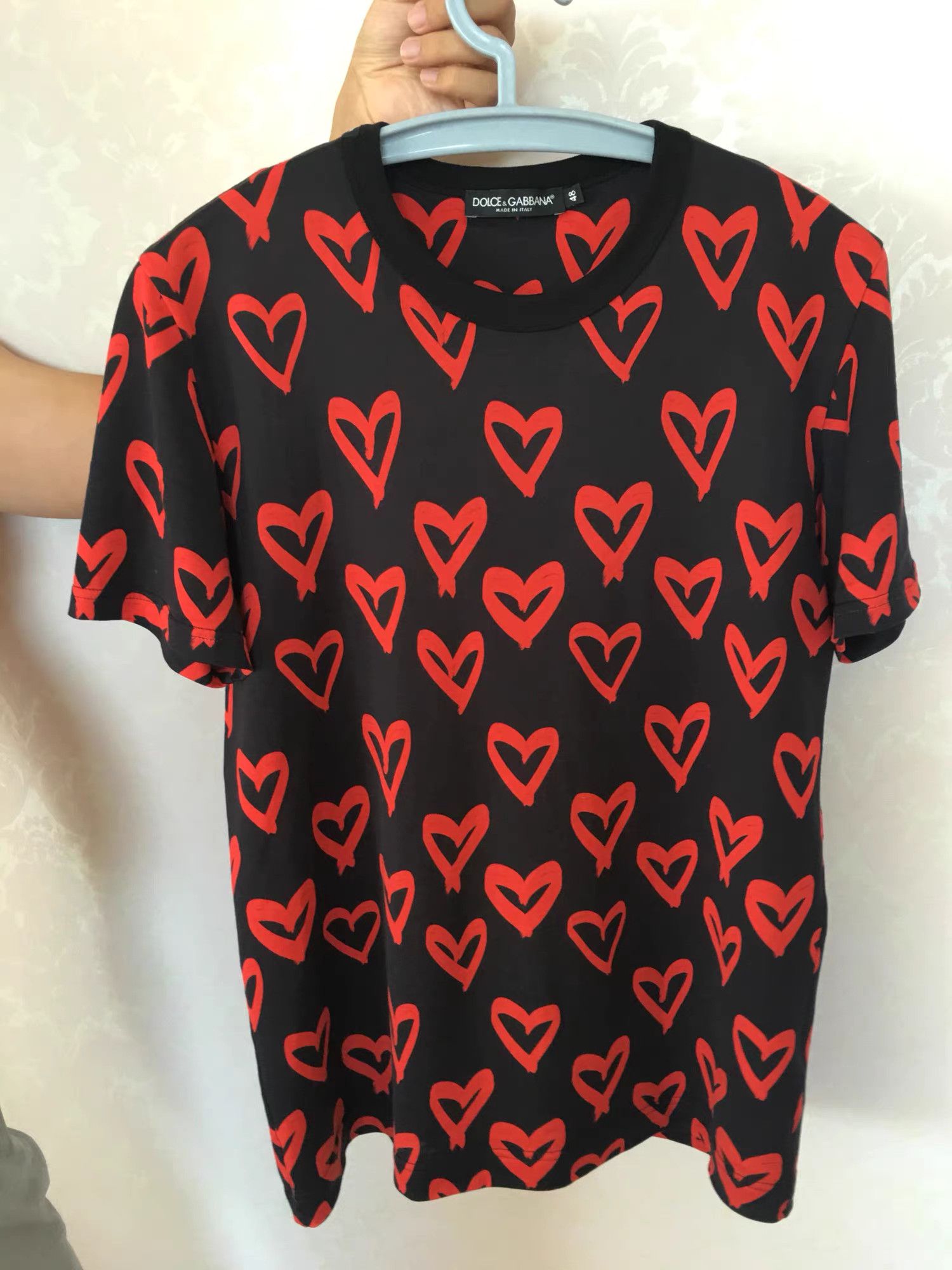 Dolce & Gabbana DOLCE&GABBANA Valentine's Limited Edition T-Shirt K17 Size US M / EU 48-50 / 2 - 1 Thumbnail