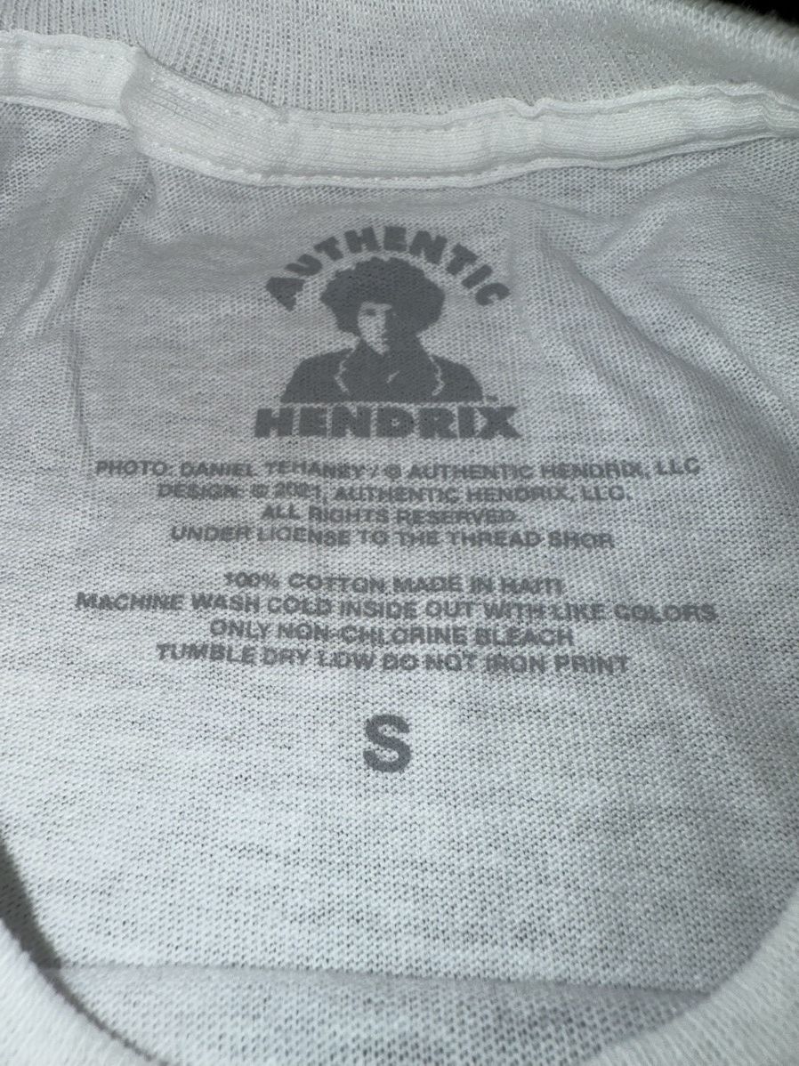 Jimi Hendrix Jimi Hendrix “stay free” s/s tshirt, NEW small Band Tee flag Size US S / EU 44-46 / 1 - 3 Thumbnail