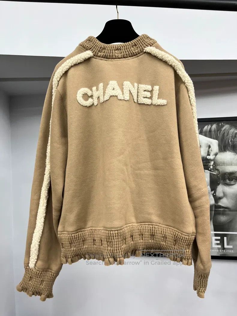 Chanel Chanel 24K khaki teddy lamb wool stitching sweatshirt Size S / US 4 / IT 40 - 3 Thumbnail
