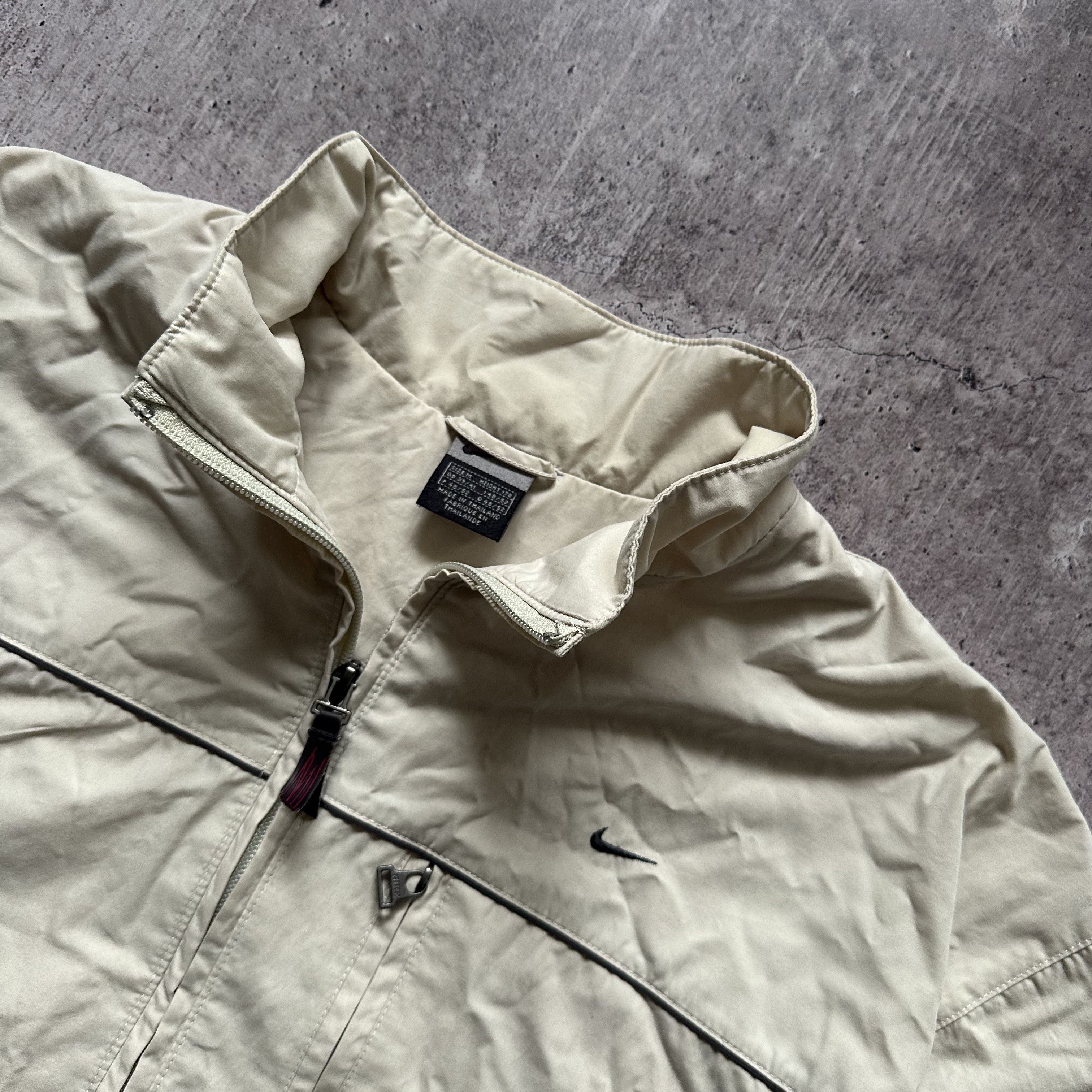 Nike Nike y2k Vintage Baggy Nylon Swoosh Logo Zip Track Jacket Size US M / EU 48-50 / 2 - 3 Thumbnail