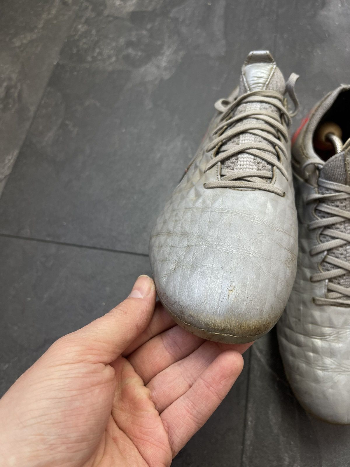 Nike × Streetwear × Vintage Rare Nike Tiempo Legend 8 Elite football boots Size US 9 / EU 42 - 5 Thumbnail