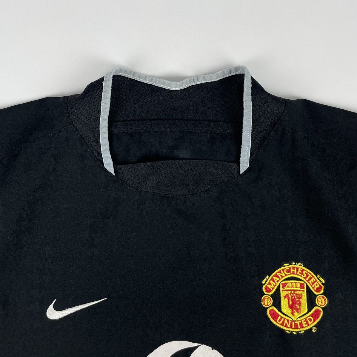 Nike Vintage Nike Manchester United 2003-2005 Away Soccer Jersey Size US S / EU 44-46 / 1 - 4 Thumbnail