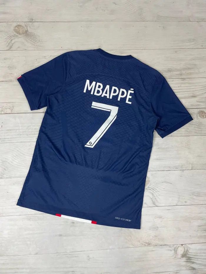 Nike PARIS SAINT-GERMAIN 2022 2023 Mbappe #7 Player Issue Jersey Size US S / EU 44-46 / 1 - 11 Thumbnail