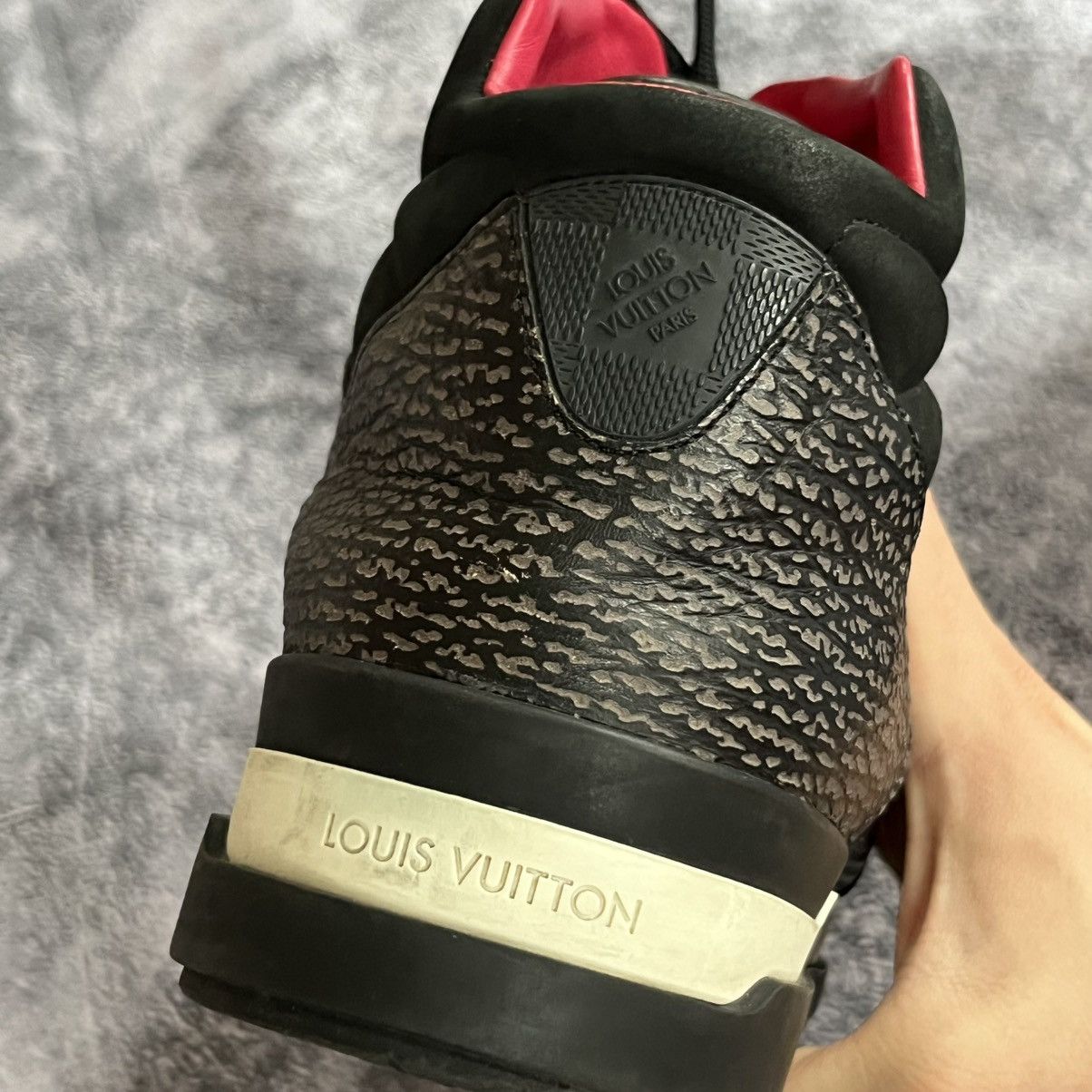 Louis Vuitton Louis Vuitton LV Trainer Hi-Top Sneakers Leather Size 10.5US Size US 10.5 / EU 43-44 - 7 Thumbnail