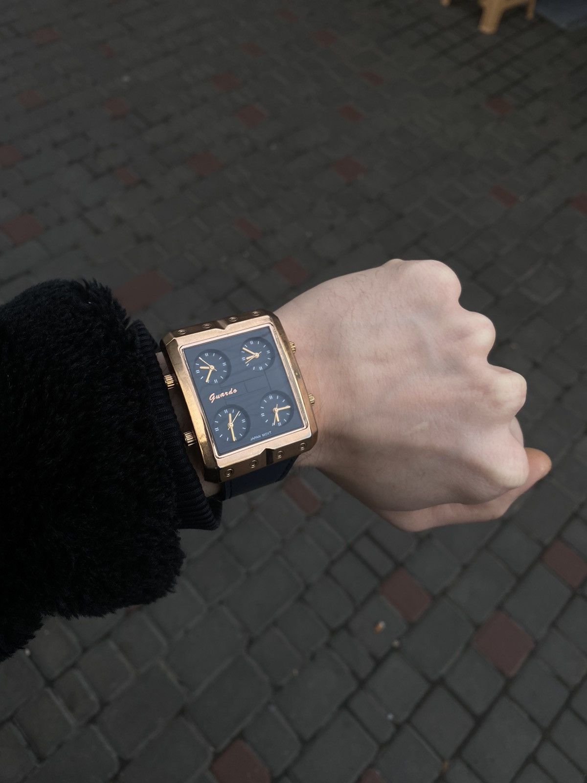 Japanese Brand × Vintage Guardo Multi-Dial Classic Watch Japan Movement Size ONE SIZE - 1 Thumbnail