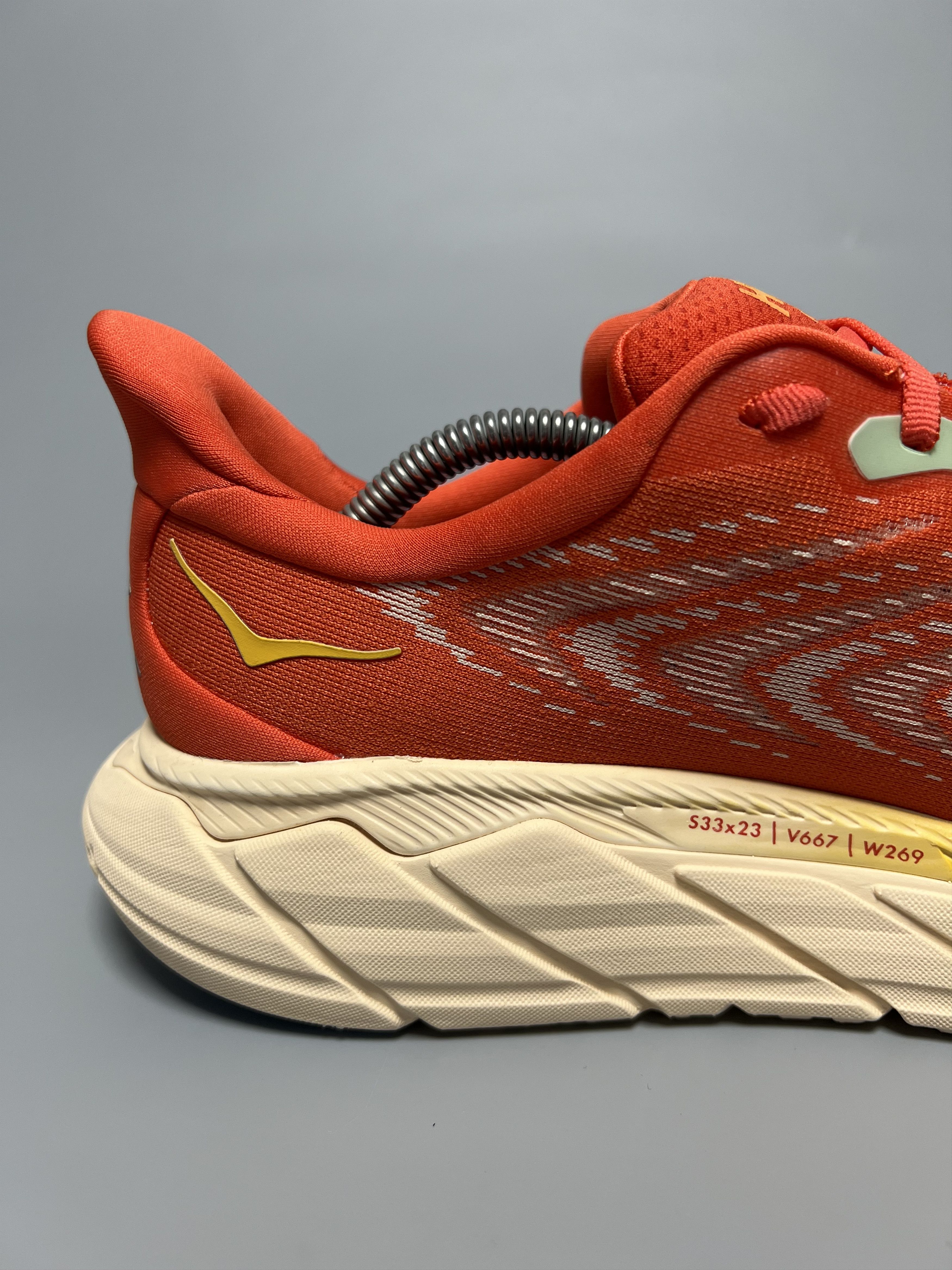 Hoka 9D Hoka One One Arahi 6 Running Shoes Walking Gym Size US 9 / EU 42 - 6 Thumbnail