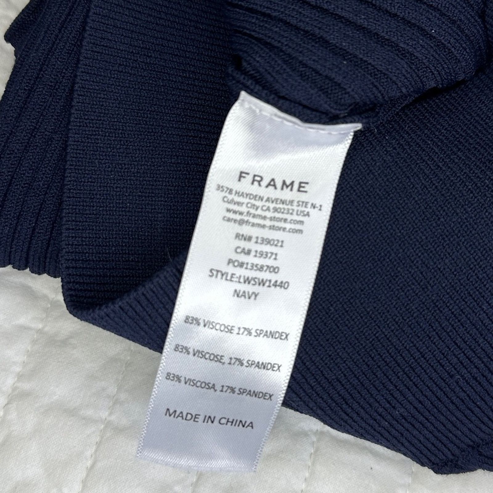Frame FRAME Ribbed Crop Kick Knit Flared Sweater Pant Navy Sz. S Size 27" / US 4 / IT 40 - 10 Thumbnail
