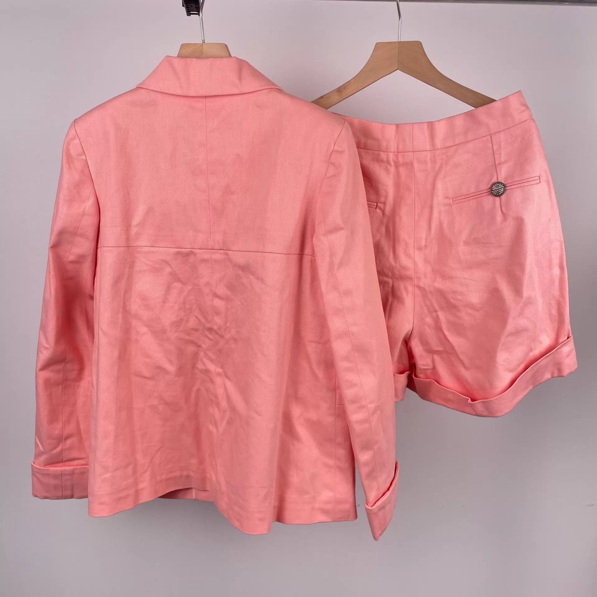 Chanel Chanel Women's Pink Suit w/ Detachable Bag Size XS / US 0-2 / IT 36-38 - 2 Thumbnail