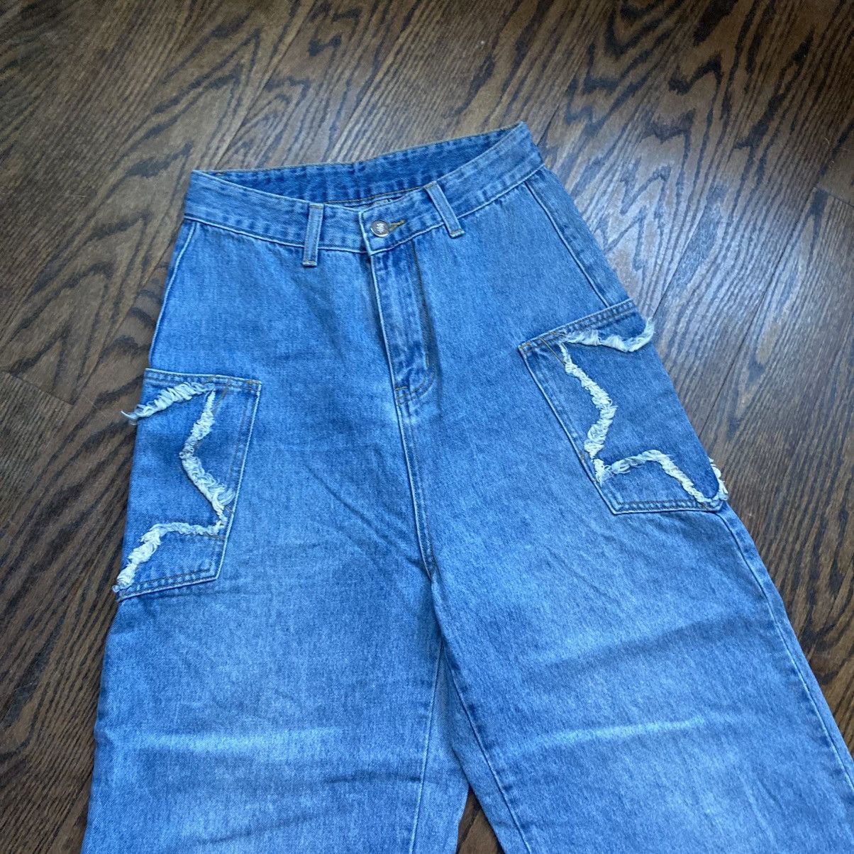 Other Grunge denim wideleg star patch detail jeans size small Size 27" / US 4 / IT 40 - 2 Thumbnail