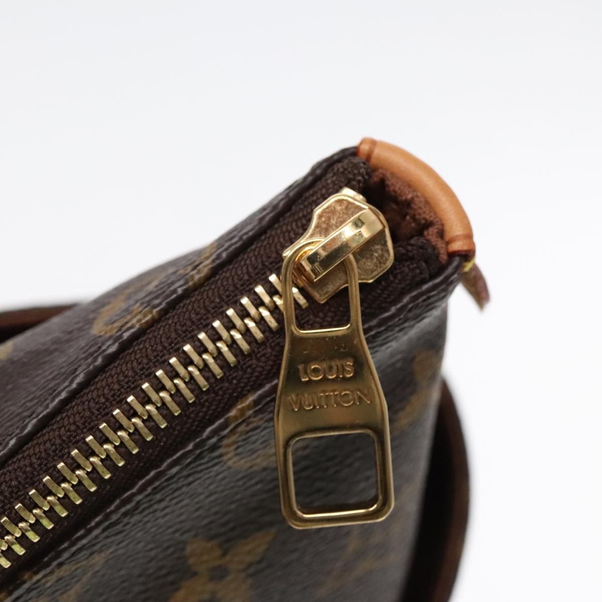 Louis Vuitton LOUIS VUITTON Monogram Totally MM Tote Bag M56689 Size ONE SIZE - 9 Thumbnail