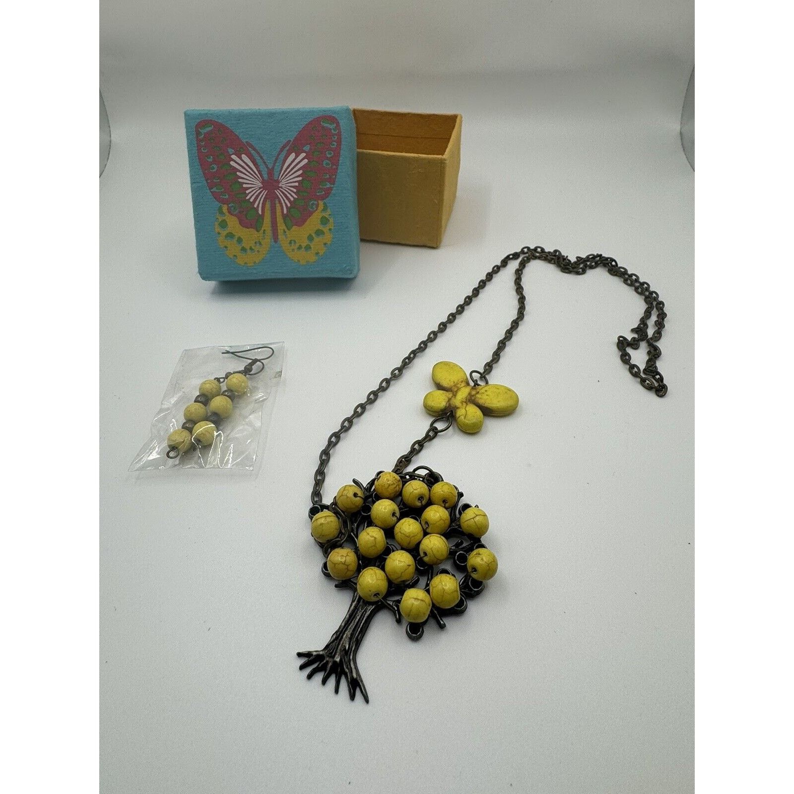 The Unbranded Brand Vintage Yellow Beaded Necklace Tree And Butterfly & Earrings Size ONE SIZE - 1 Thumbnail