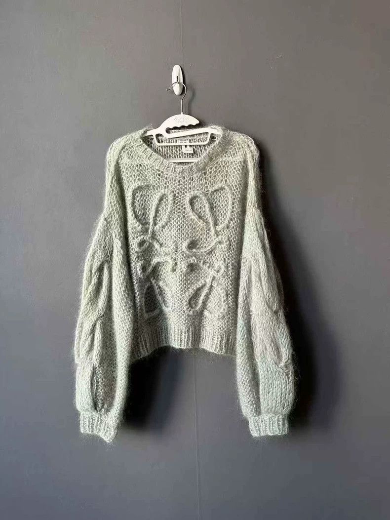 Loewe LOEWE Short light green mare hair long sleeve sweater hood Size XS / US 0-2 / IT 36-38 - 1 Thumbnail