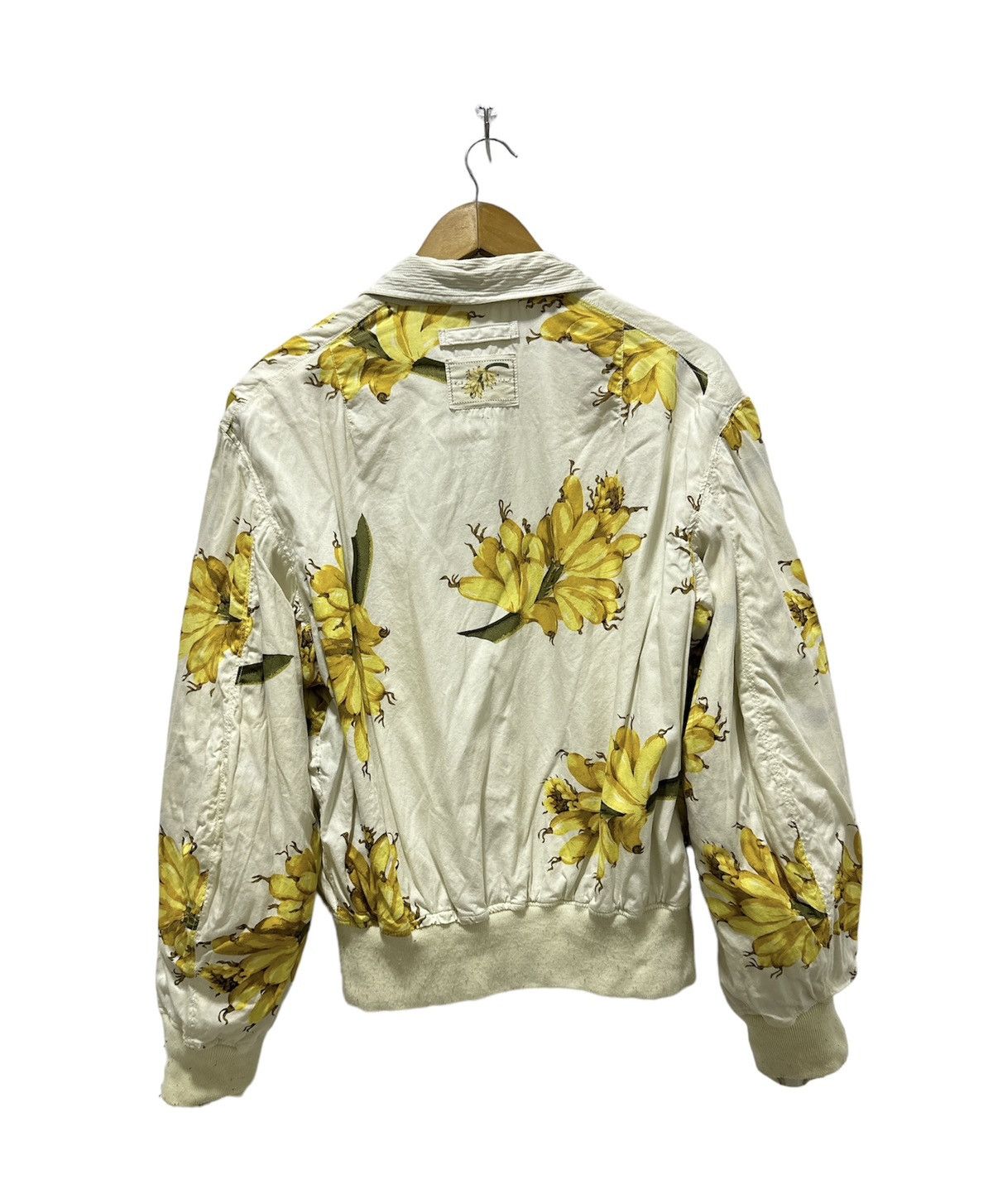 If Six Was Nine × Japanese Brand × Karl Helmut Vintage Karl Helmut Bomber Jacket Patch Flower Design Size US L / EU 52-54 / 3 - 4 Thumbnail