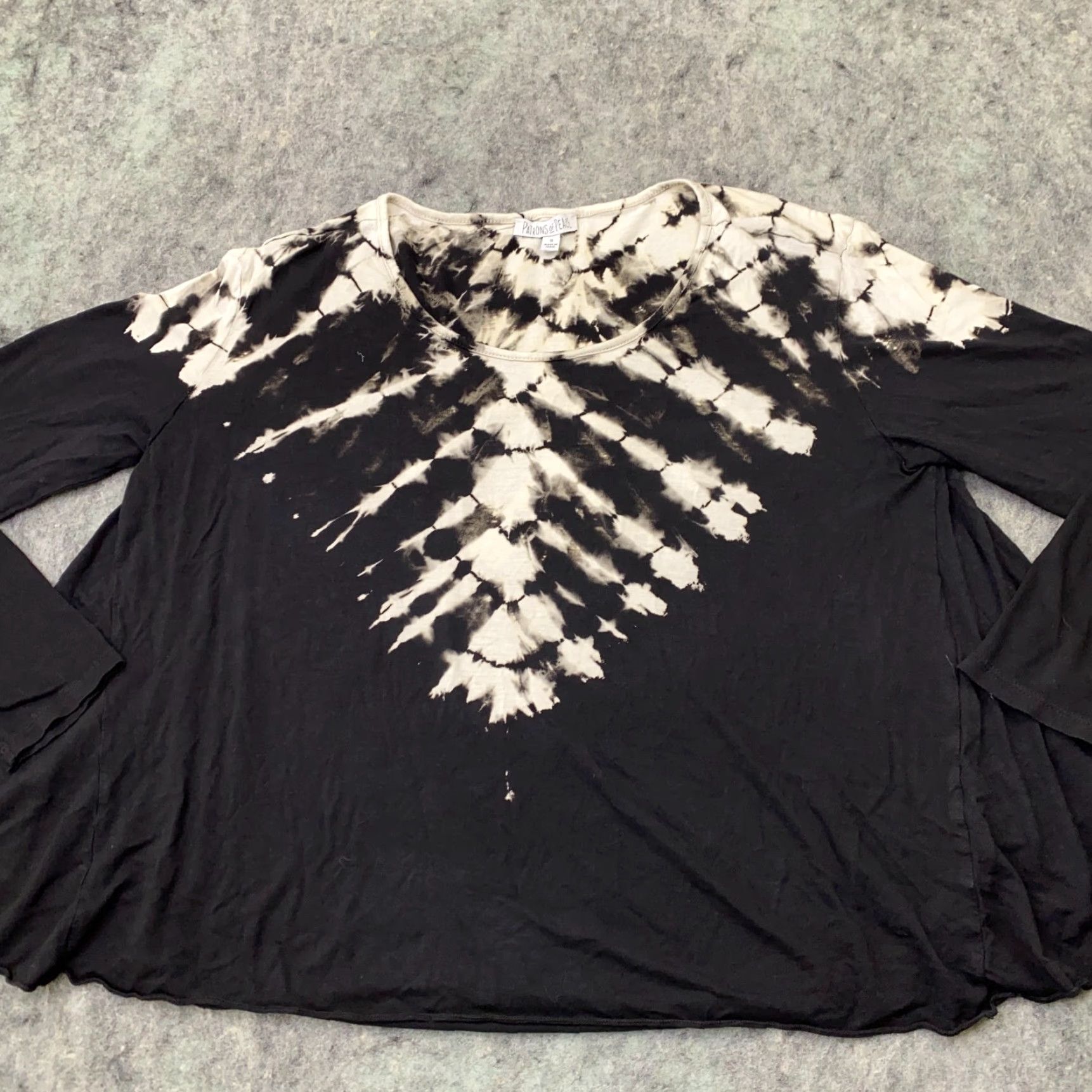 Vintage Patrons of Peace Womens Shirt Adult Small Black Tie Dye Long Sleeve Boho Blouse Viscose Round Neck Fashion 90s Bohemian Womens Size S / US 4 / IT 40 - 2 Thumbnail