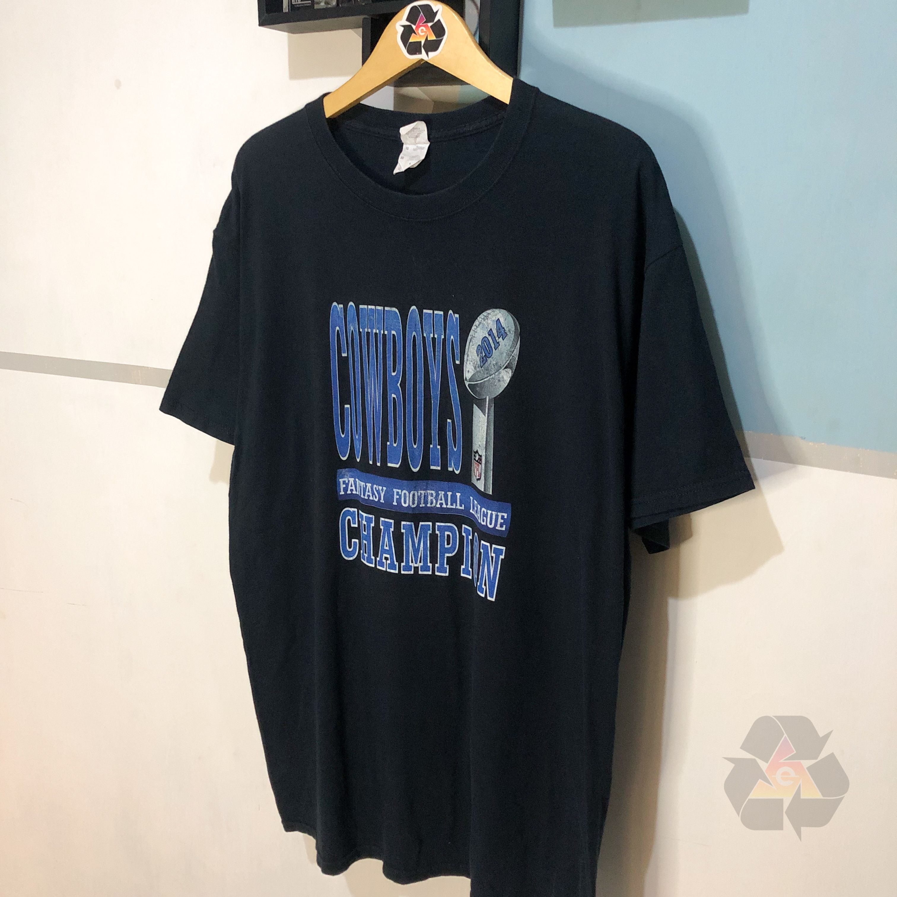 Logo Athletic Vintage Cowboys FFL Champion 2014 T-Shirt Size US XL / EU 56 / 4 - 3 Thumbnail