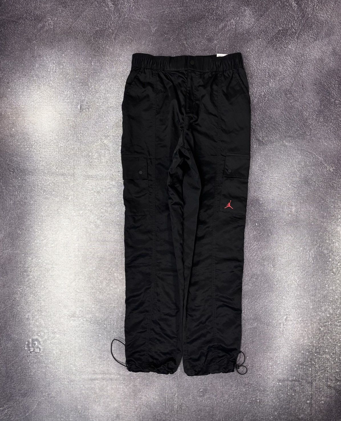 Jordan Brand Nike Air Jordan NWT Women’s Black Nylon Utility Cargo Pants Size 30" / US 8 / IT 44 - 1 Thumbnail