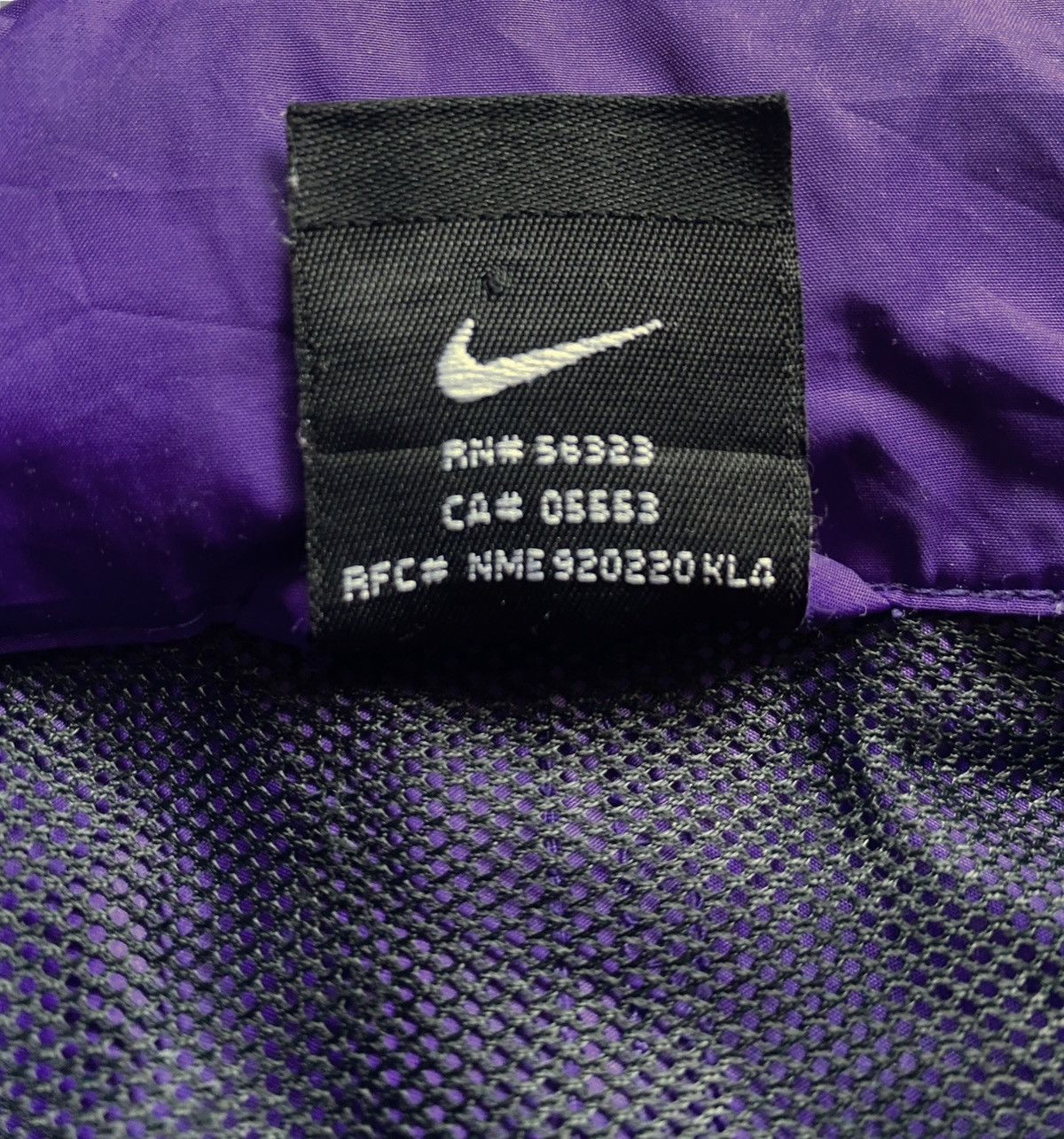 Nike Vest Nike Team sportswear retro 90’s 👾🏴‍☠️ Size US L / EU 52-54 / 3 - 8 Thumbnail