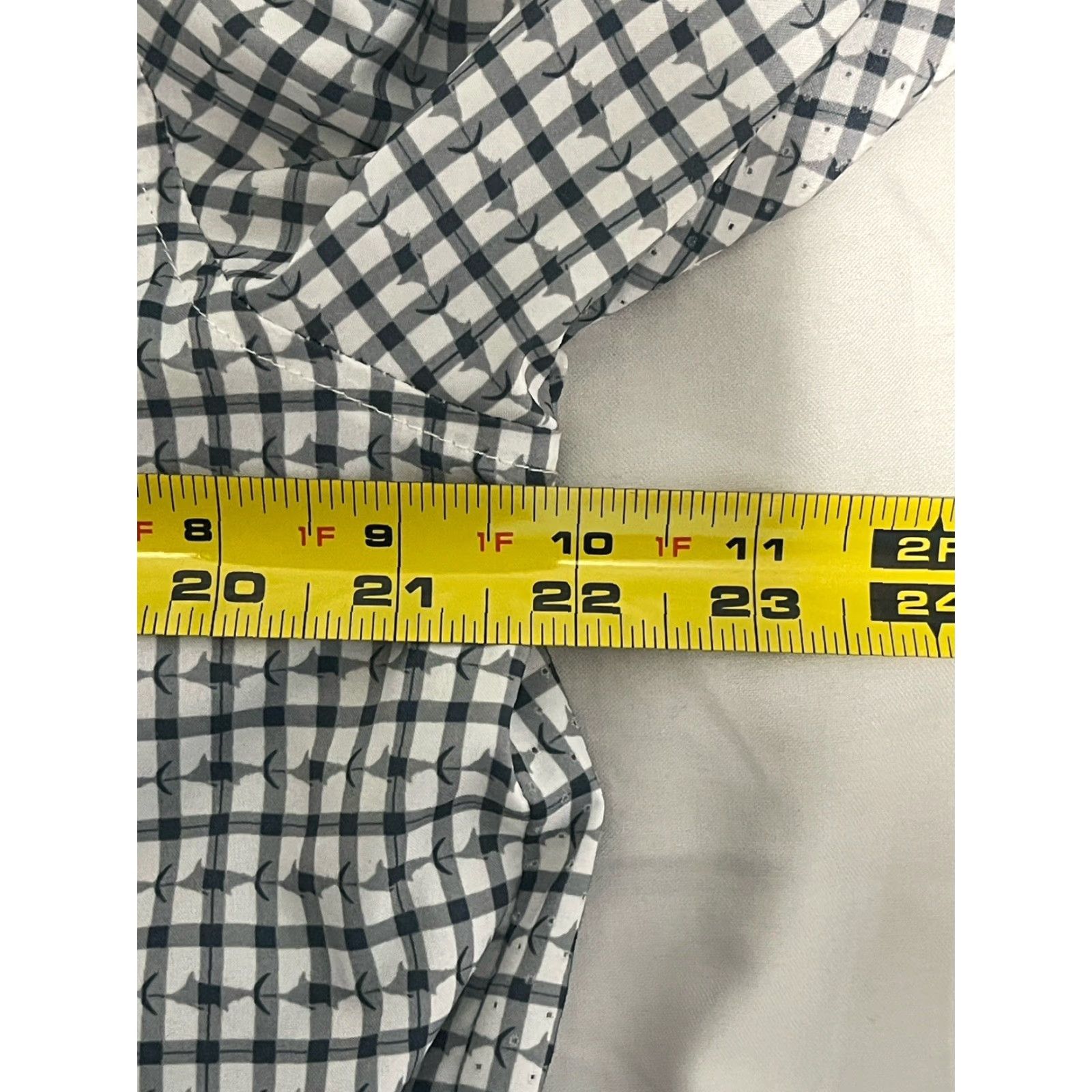 Vintage VINTAGE Huk Fishing Shirt Men Medium Long Sleeve Button-Down Plaid Check Fish Print Casual Size US M / EU 48-50 / 2 - 5 Thumbnail