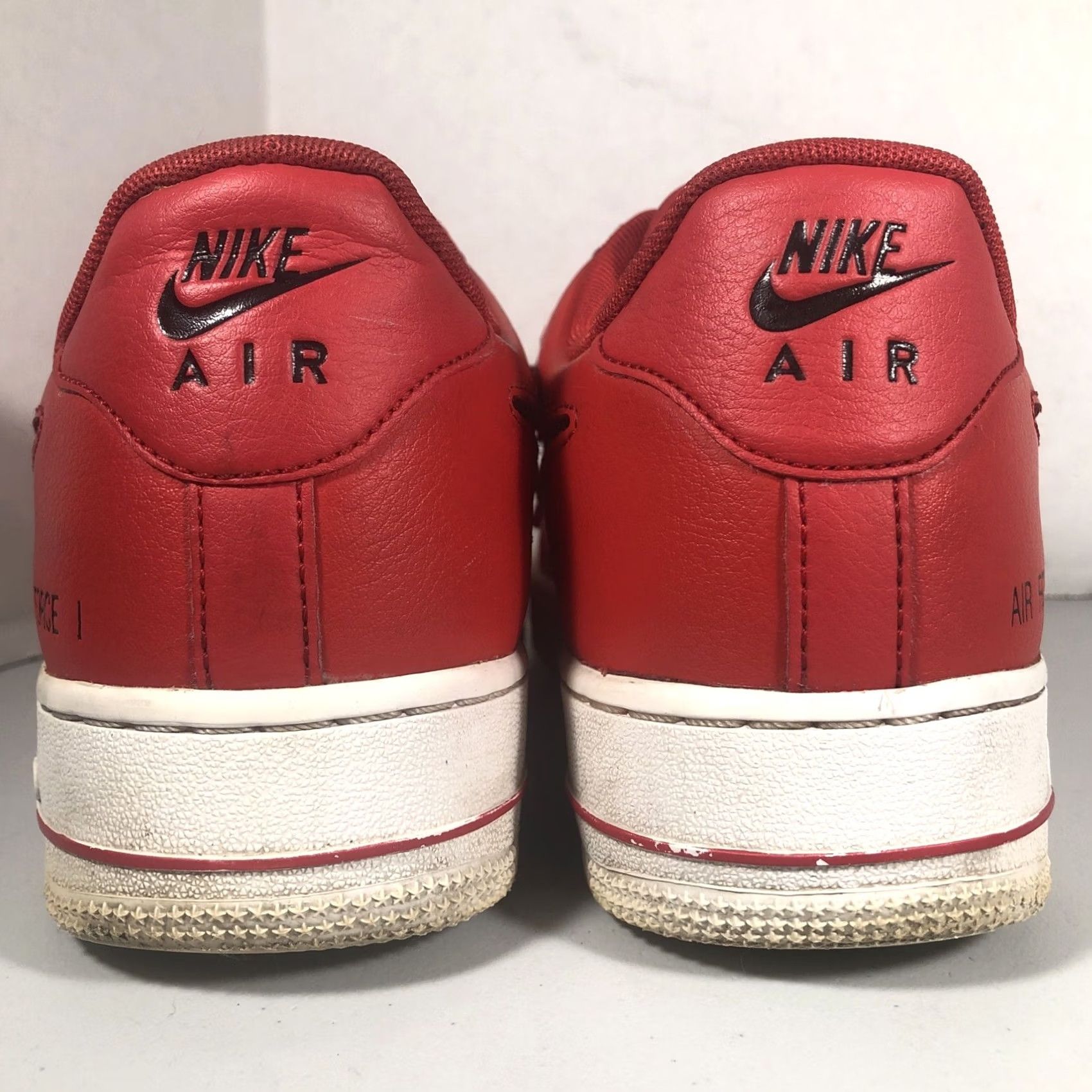 Nike Nike Air Force 1 '07 LV8 Cut Out Swoosh Red Bred CZ7377-600 Men's Sz 8 RARE Size US 7 / EU 40 - 6 Thumbnail