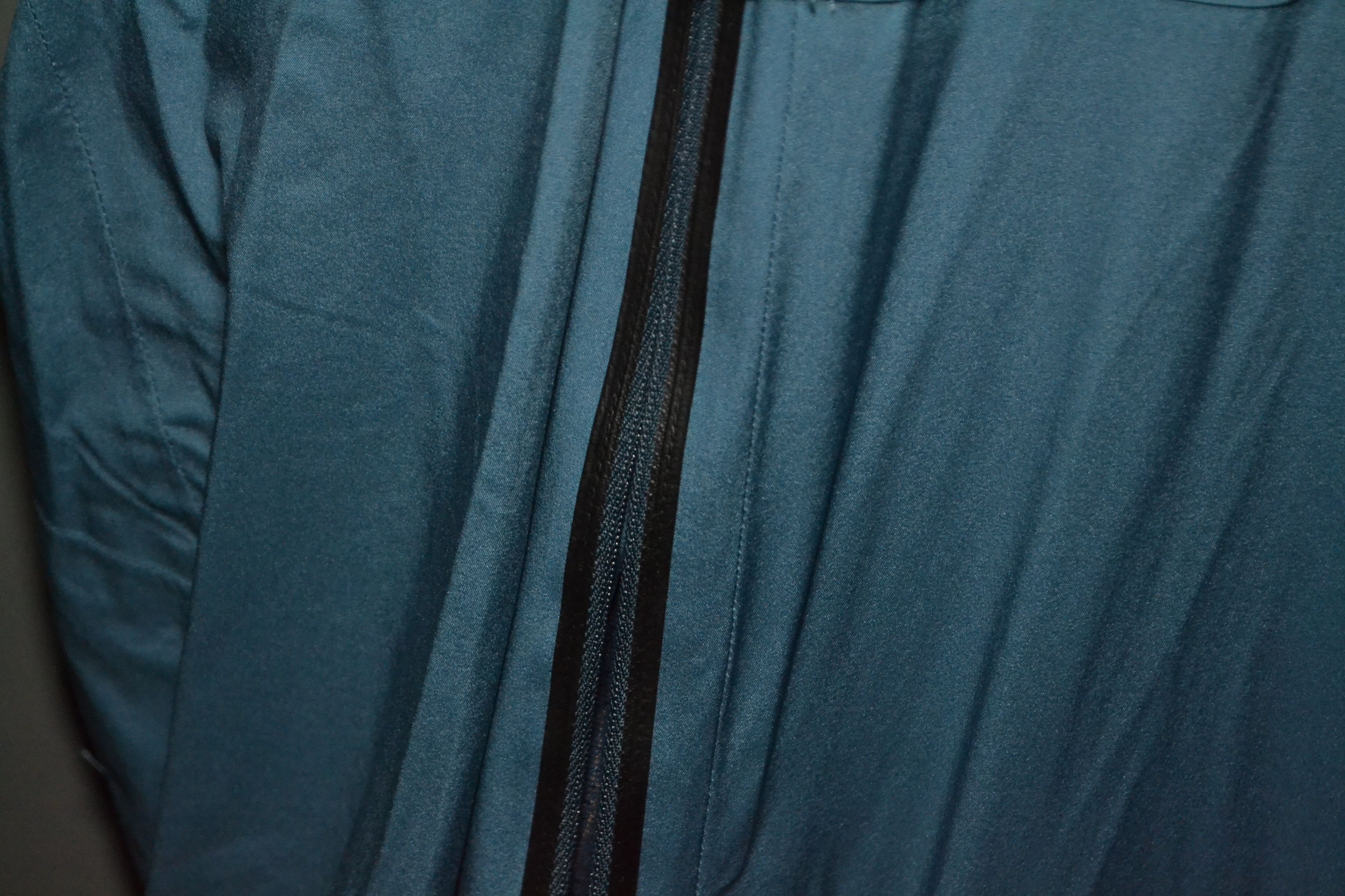 Lululemon Lululemon Sport Running Jacket size L Blue Reflective Nylon Size US L / EU 52-54 / 3 - 5 Thumbnail