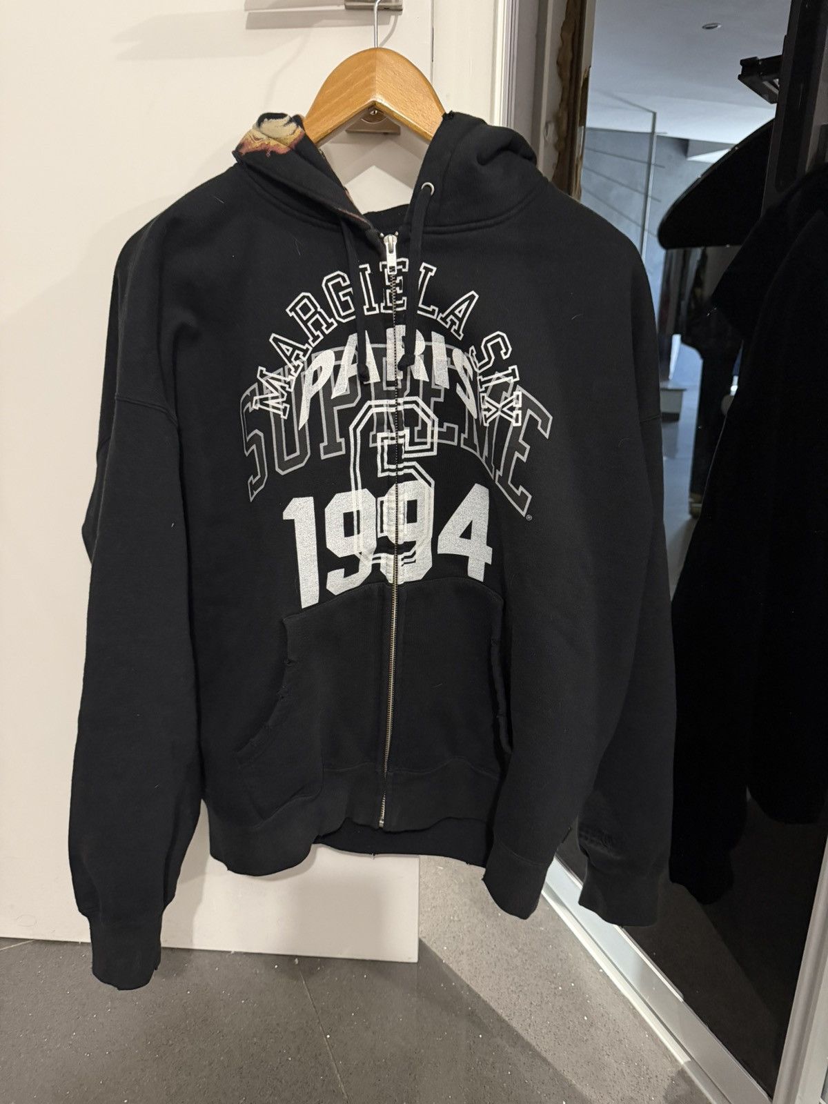 Supreme Supreme MM6 Maison Margiela zipup hoodie Size US M / EU 48-50 / 2 - 1 Thumbnail