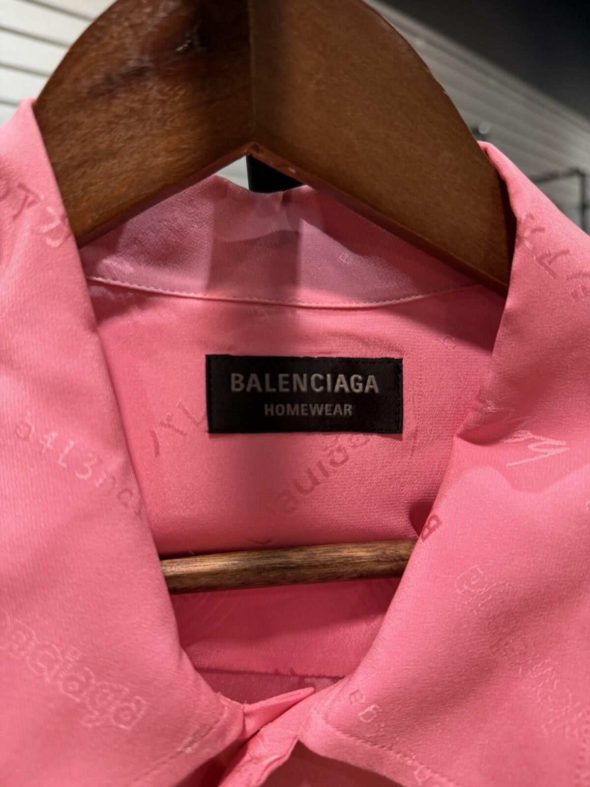 Balenciaga Balenciaga Homewear Pink Oversized Pajama Blouse 32 $1650 Size M / US 6-8 / IT 42-44 - 7 Thumbnail