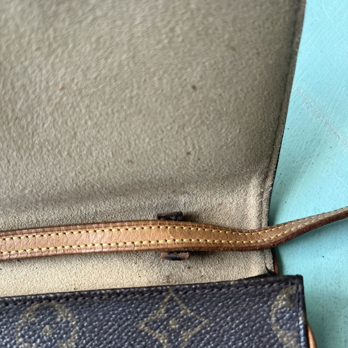 Louis Vuitton LOUIS VUITTON POCHETTE TWIN Size ONE SIZE - 11 Thumbnail