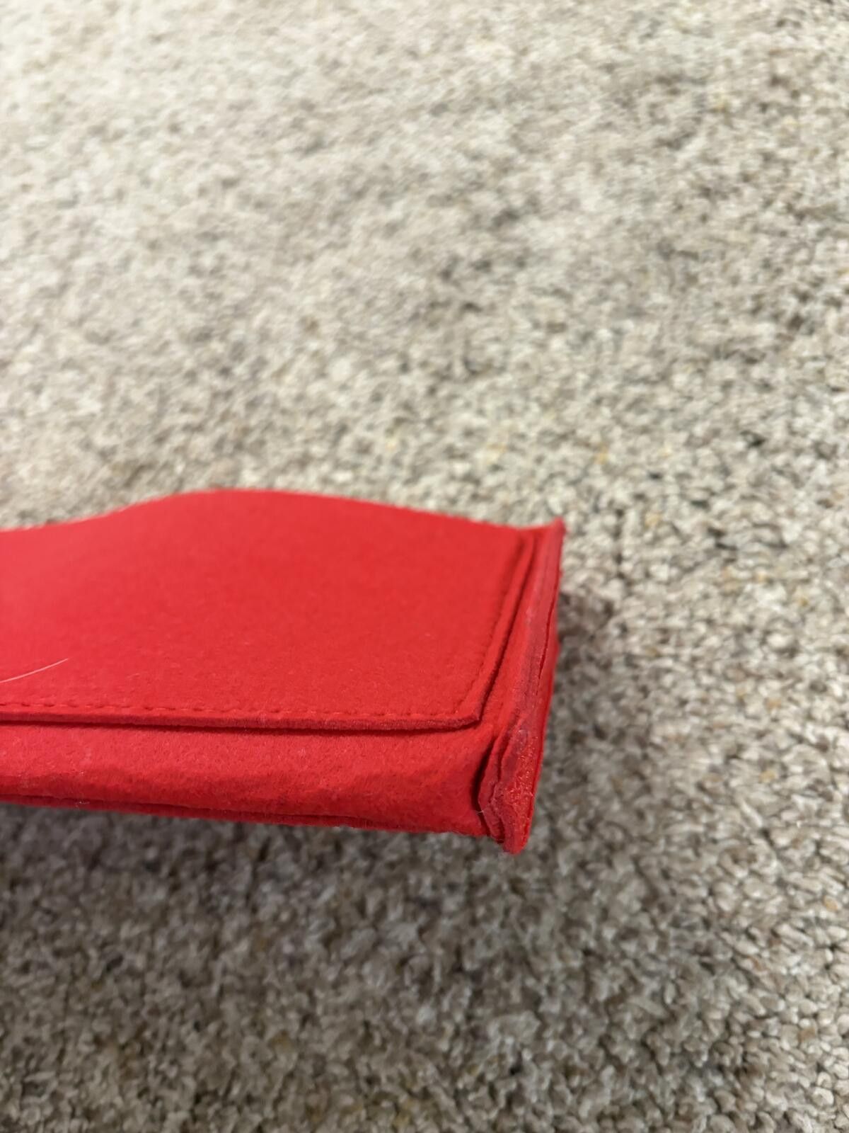 Other Red Felt Travel Jewelry or purse Organizer Size ONE SIZE - 6 Thumbnail