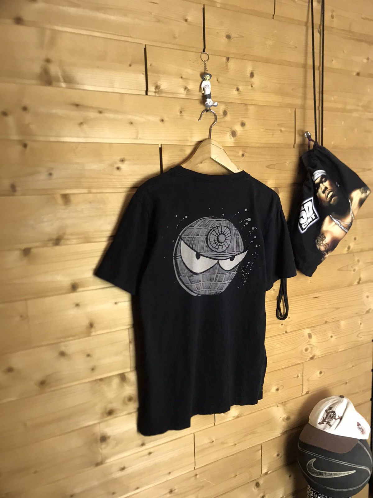 Uniqlo Uniqlo X Star Wars t-shirt Size US M / EU 48-50 / 2 - 1 Thumbnail