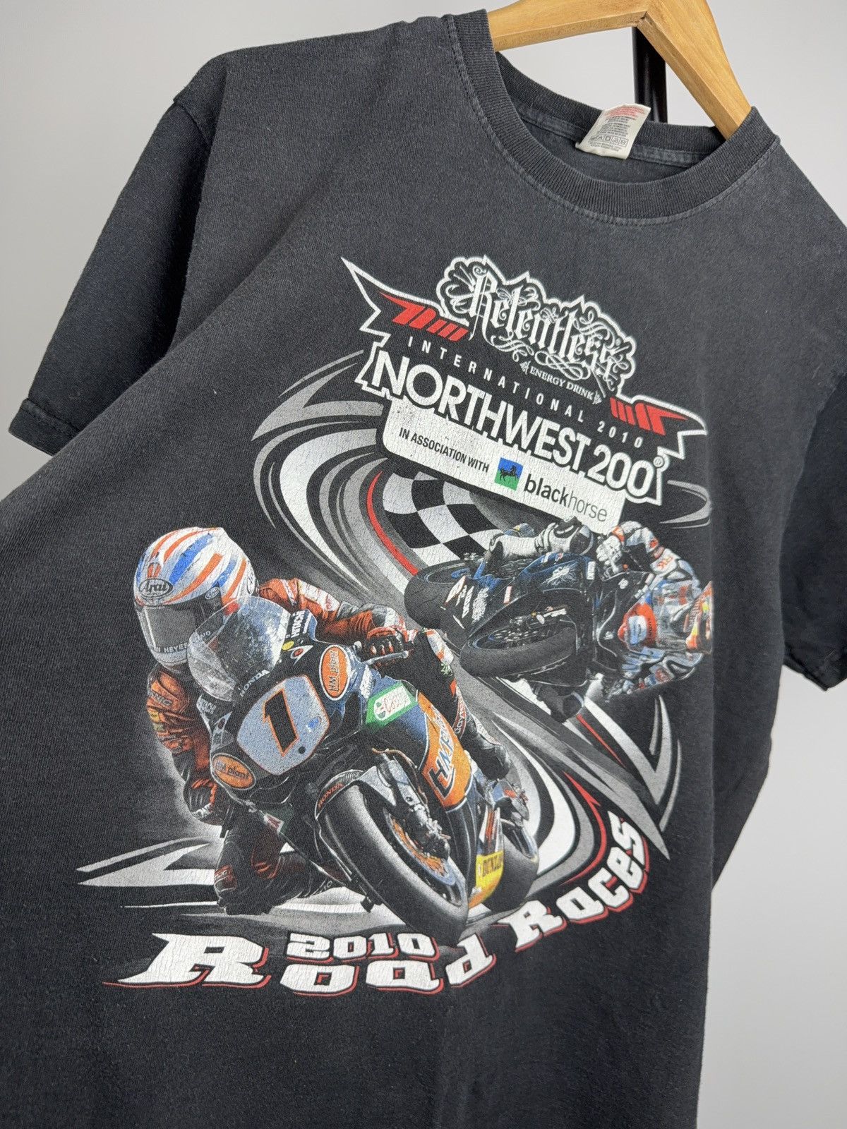 Vintage 00s Northwest 200 2010 Road Racing Moto T-Shirt Relentless Size US M / EU 48-50 / 2 - 4 Thumbnail