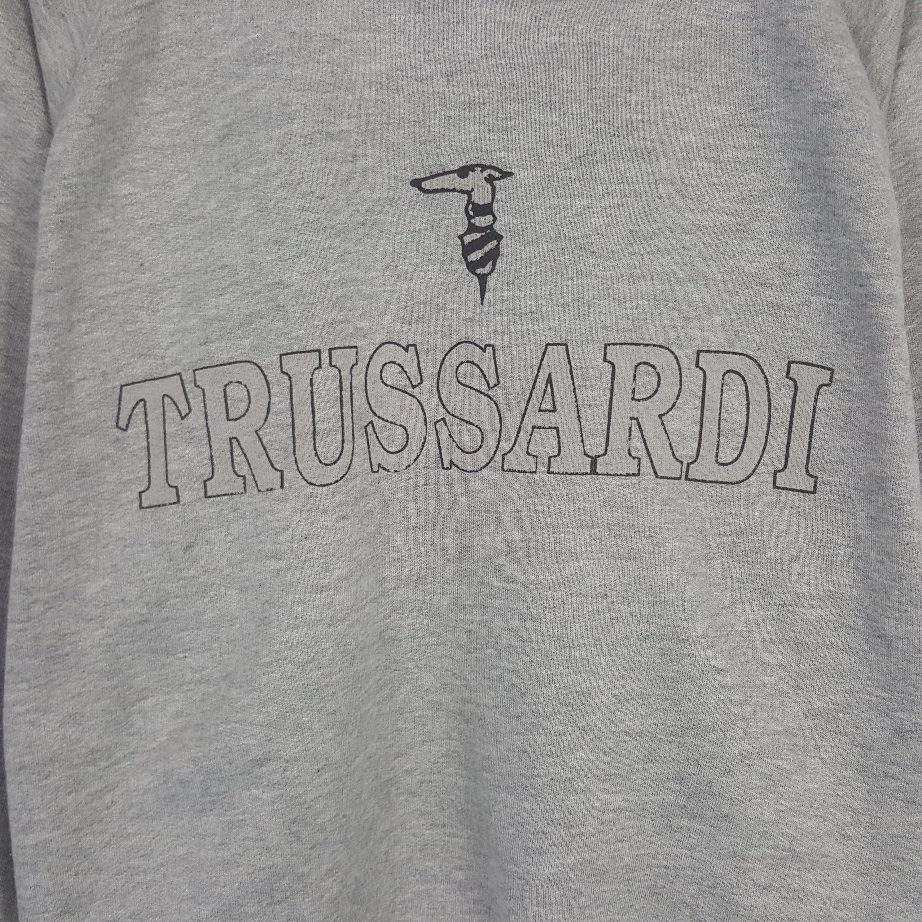 Trussardi × Vintage Vintage Trussardi Embroidery Logo Sweatshirt Size US L / EU 52-54 / 3 - 2 Thumbnail