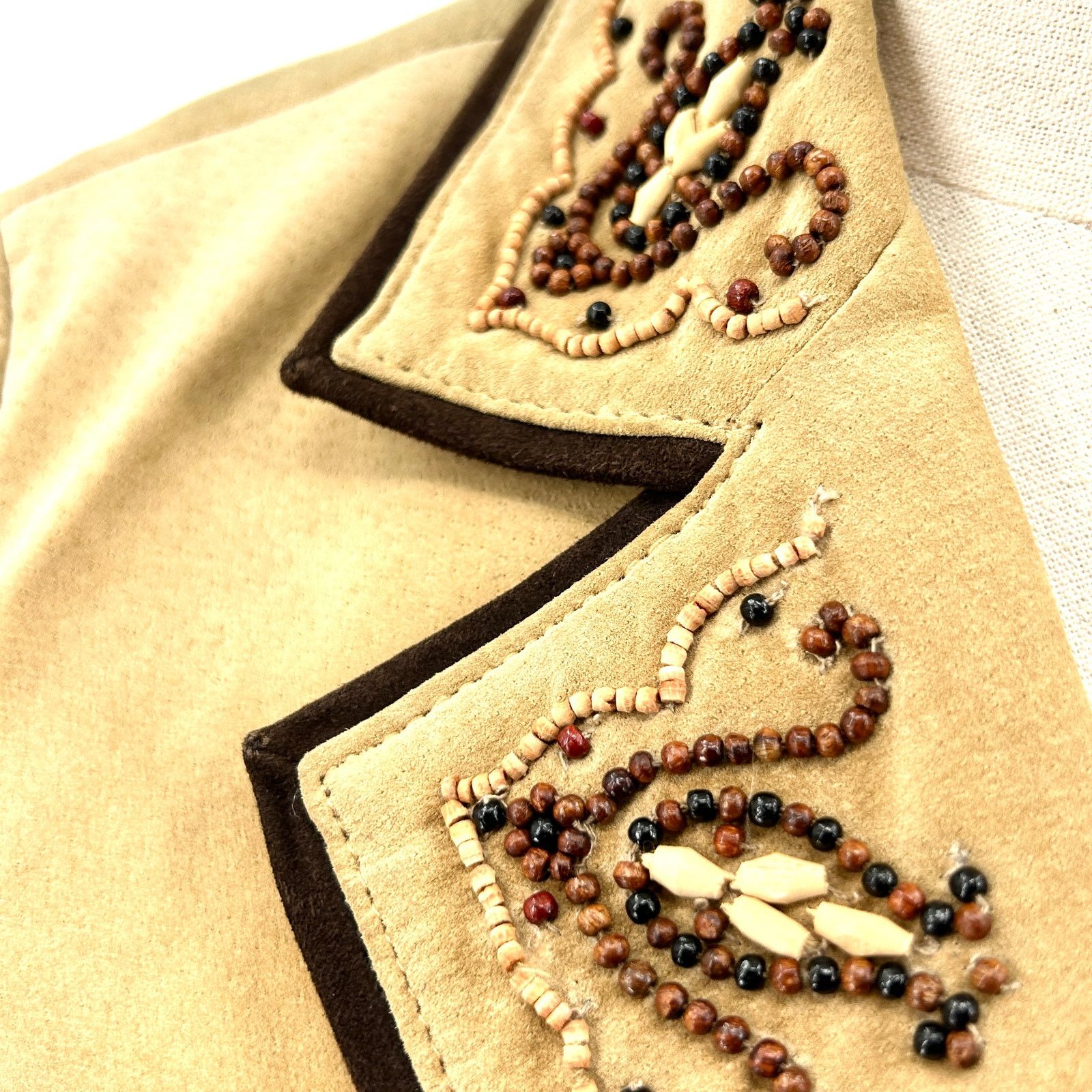 Vintage 90s Margaret Godfrey Tan Genuine Suede Beaded Western Blazer Size S / US 4 / IT 40 - 3 Thumbnail