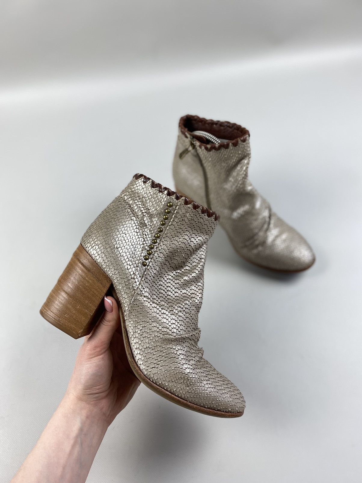 A.S.98 A.S. 98 ladies avant-garde heeled boots size 39 Size US 9 / IT 39 - 14 Thumbnail