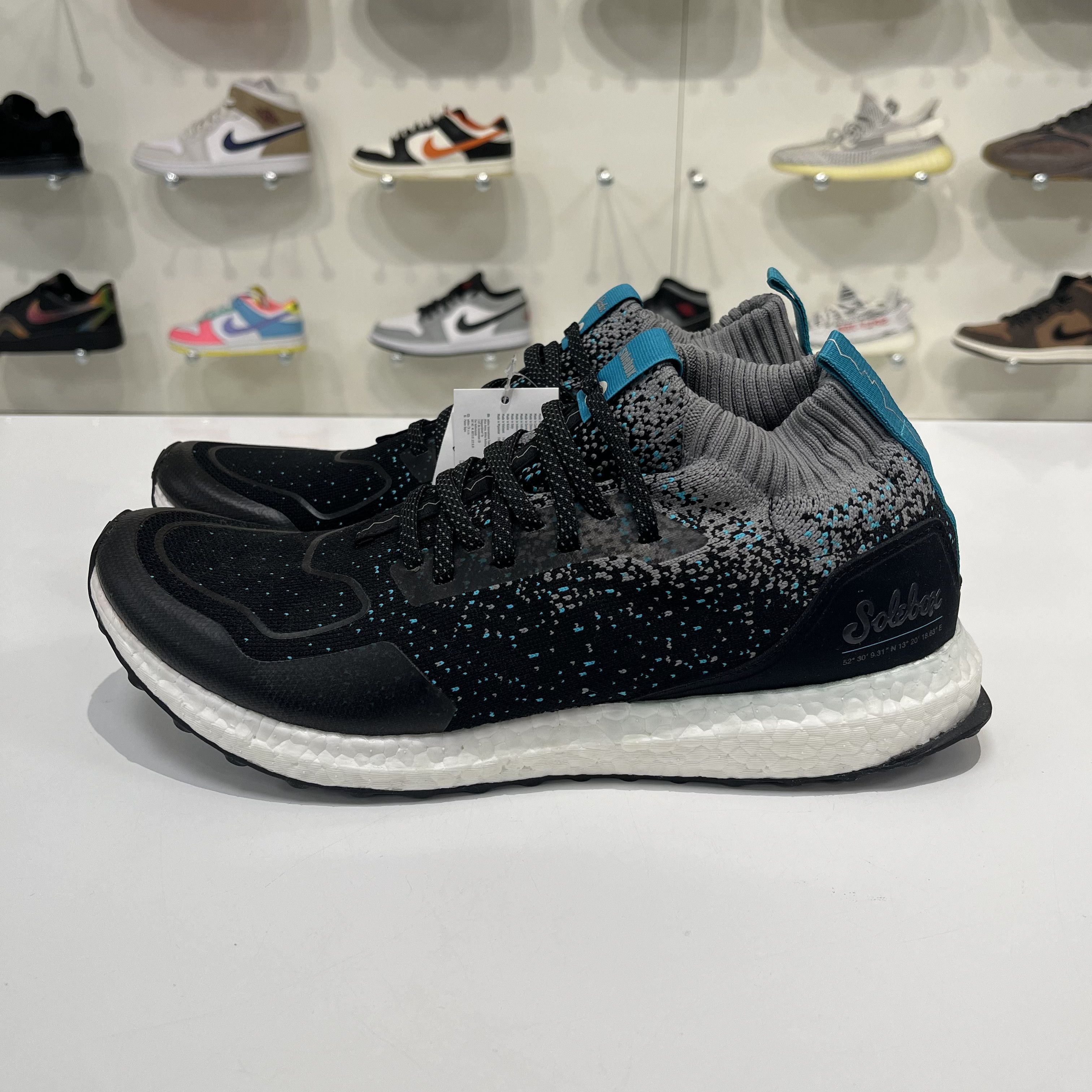 Adidas Adidas Ultra Boost Mid Packer Shous x Solebox Silfra Rift Size US 10 / EU 43 - 2 Thumbnail