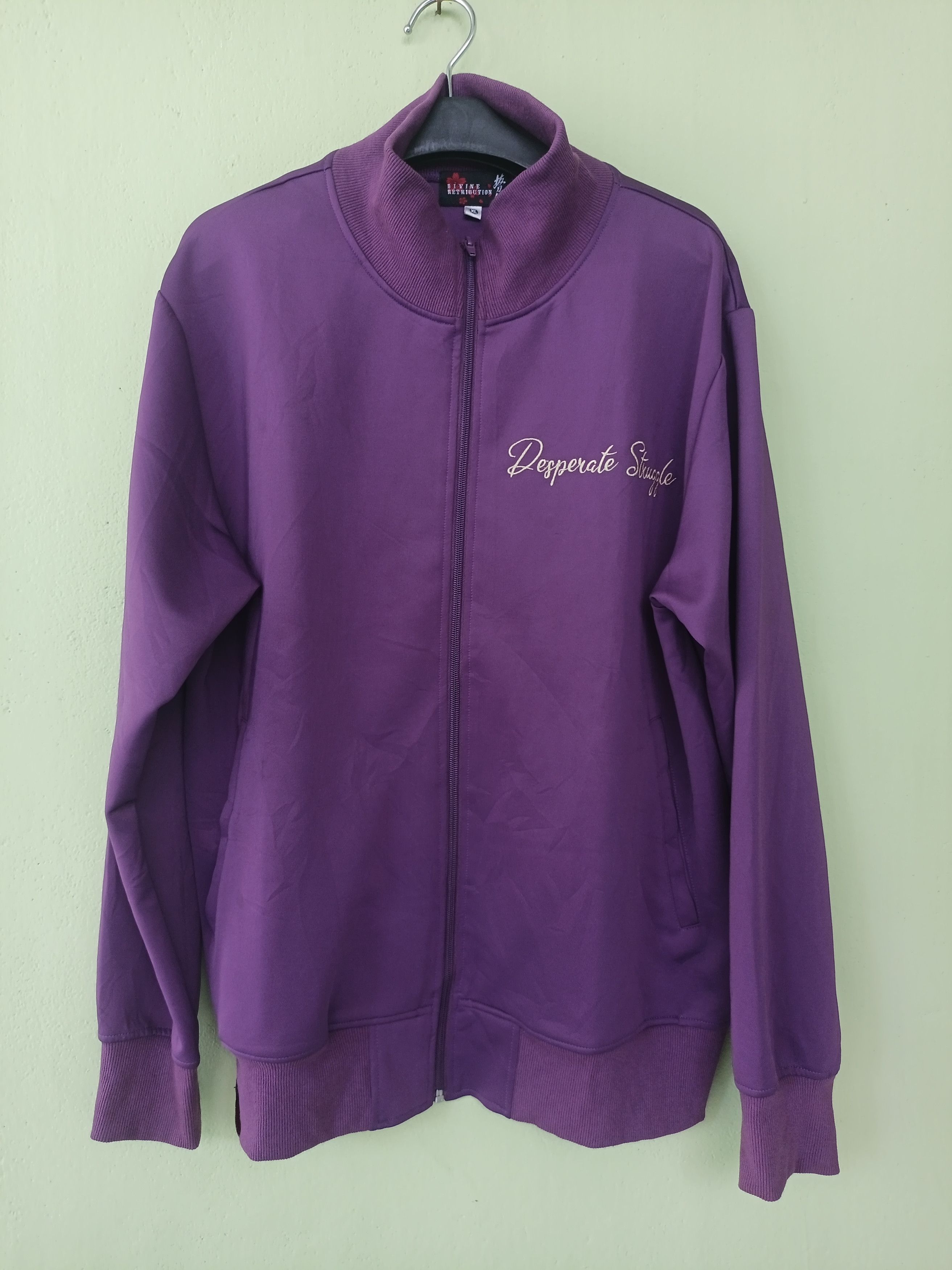 Japanese Brand DIVINE RETRIBUTION Desperate Struggle Battou Musume Girl Size US XL / EU 56 / 4 - 3 Thumbnail