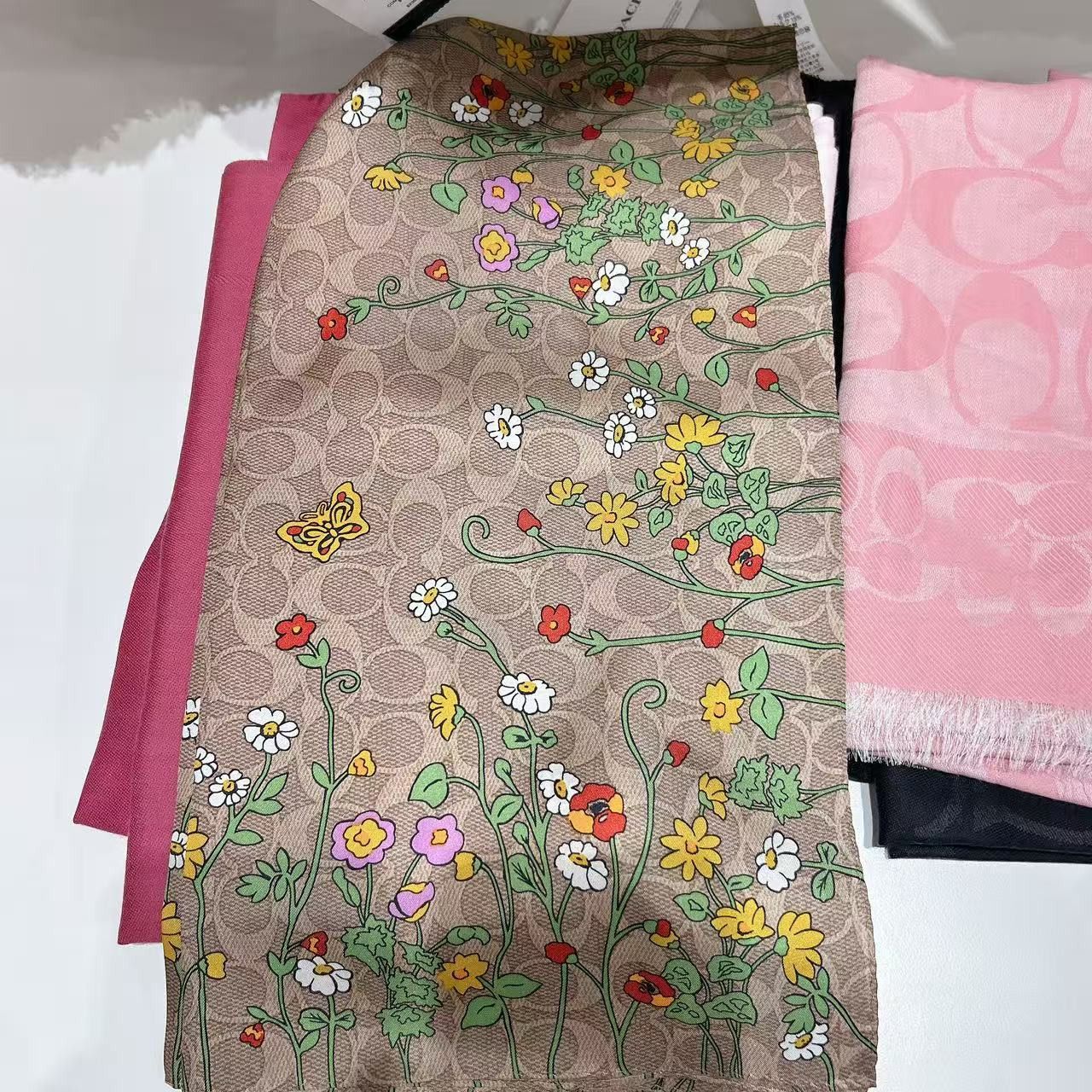 Coach Signature Spring Blossom Print Silk Square Scarf CEK55 Size ONE SIZE - 2 Thumbnail