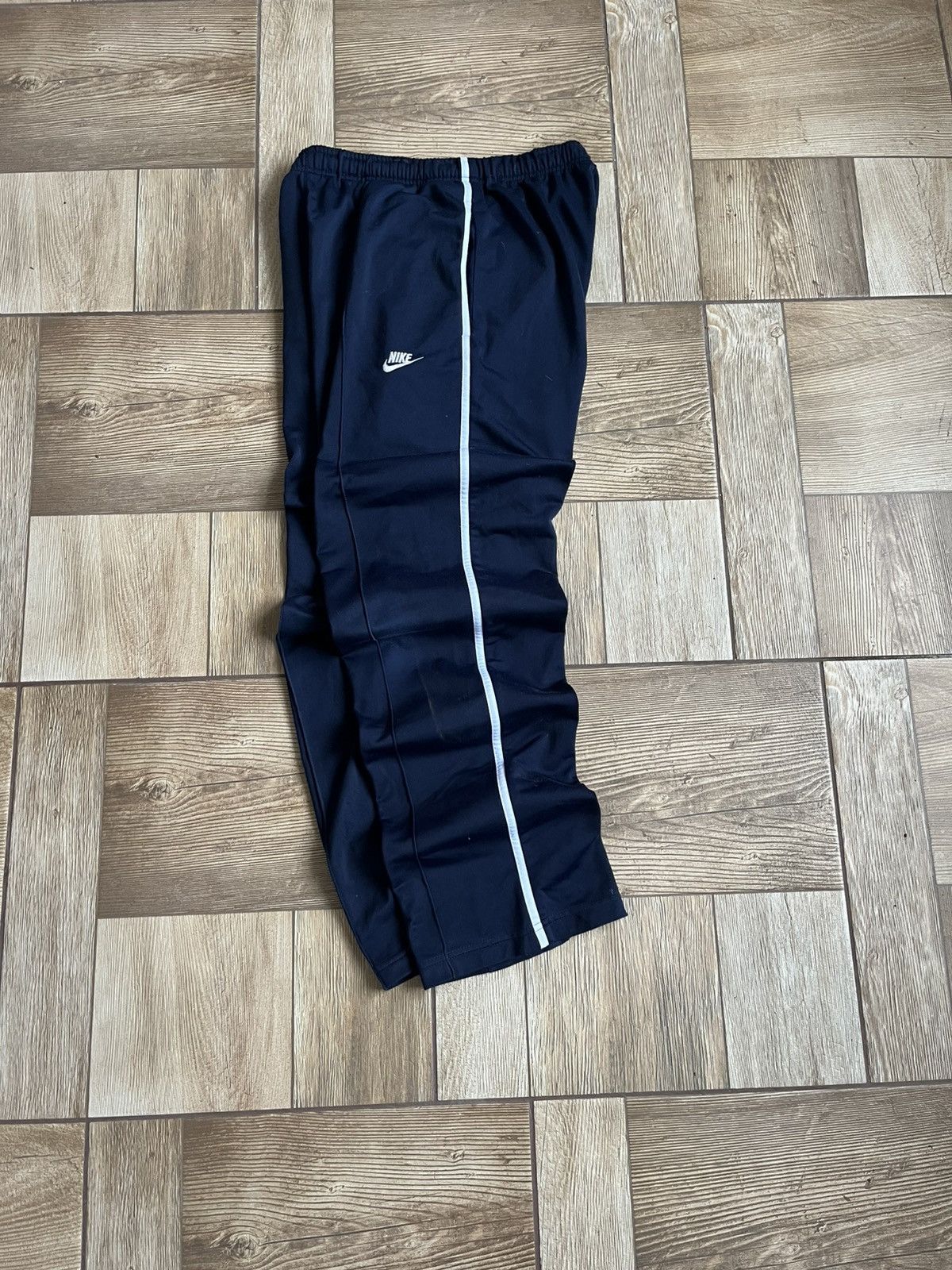 Nike 👟 Nike Vintage Style Navy Blue Track Pants Size US 32 / EU 48 - 2 Thumbnail