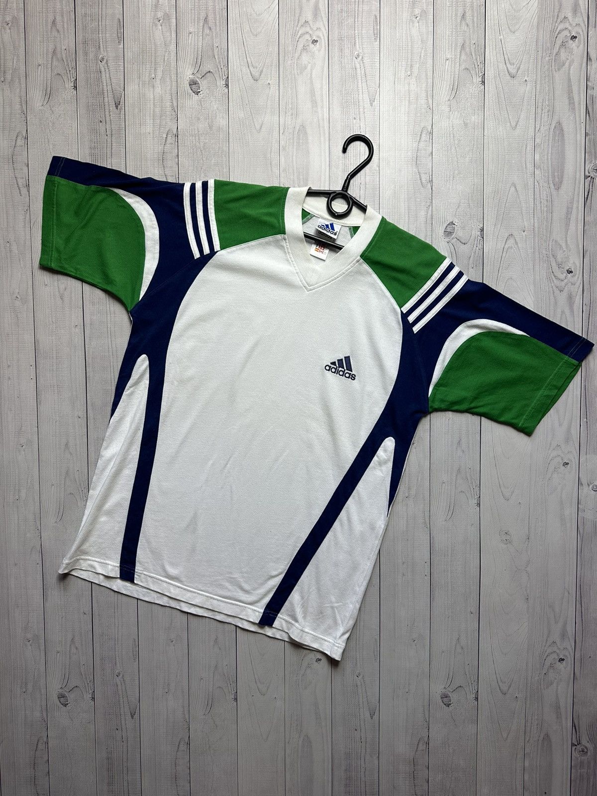 Adidas × Vintage Vintage adidas logo tee rare size M Size US M / EU 48-50 / 2 - 1 Thumbnail