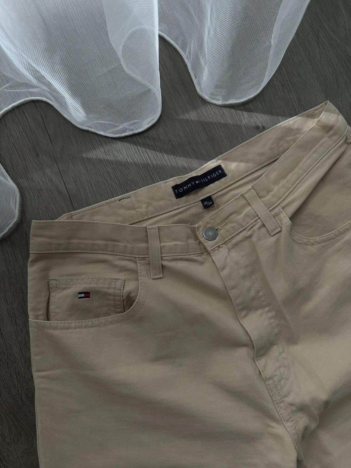 Tommy Hilfiger × Vintage Vintage Tommy Hilfiger Beige Casual Pants Size US 32 / EU 48 - 5 Thumbnail
