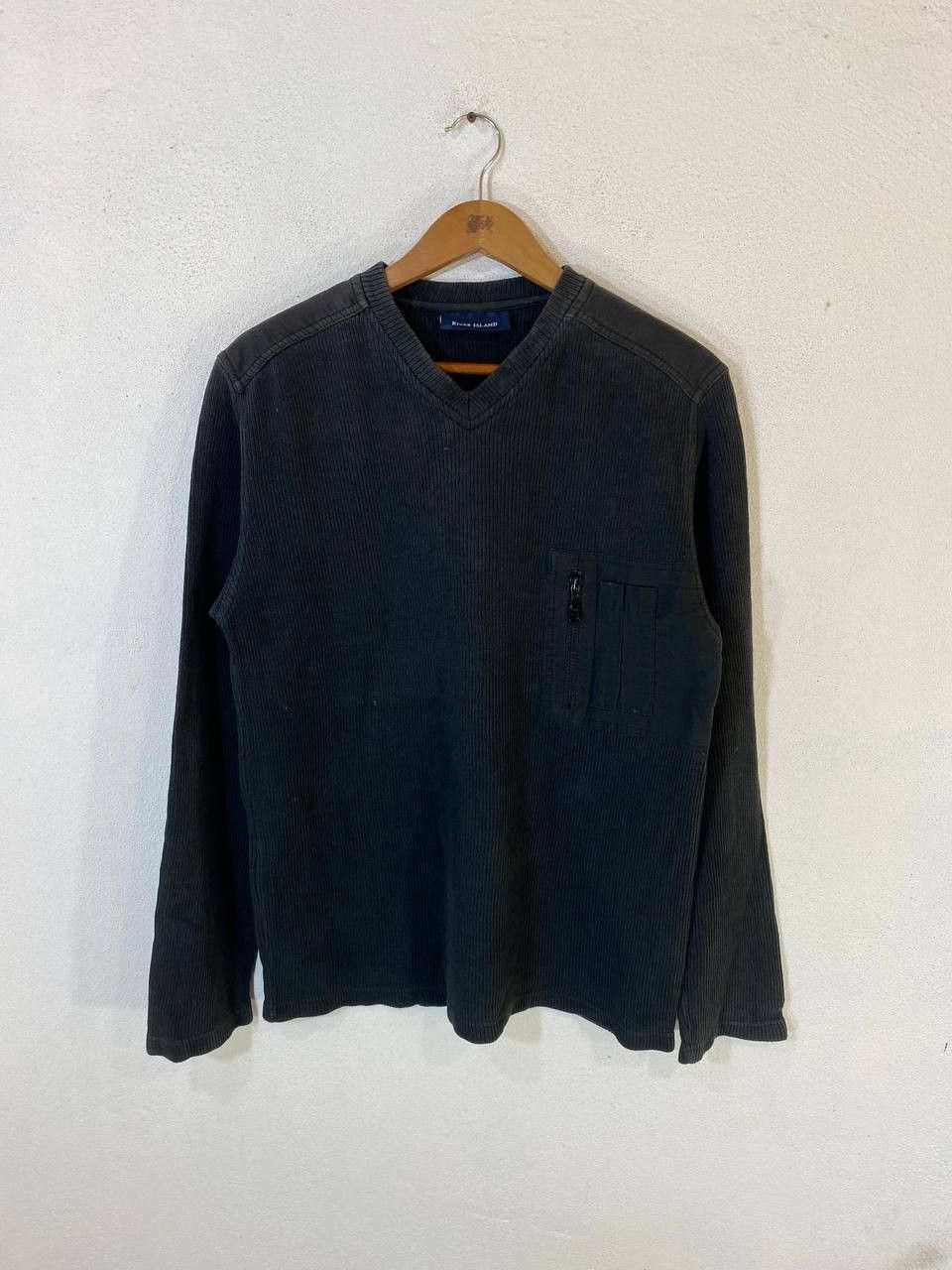 river island corduroy sweatshirt single pocket nice design