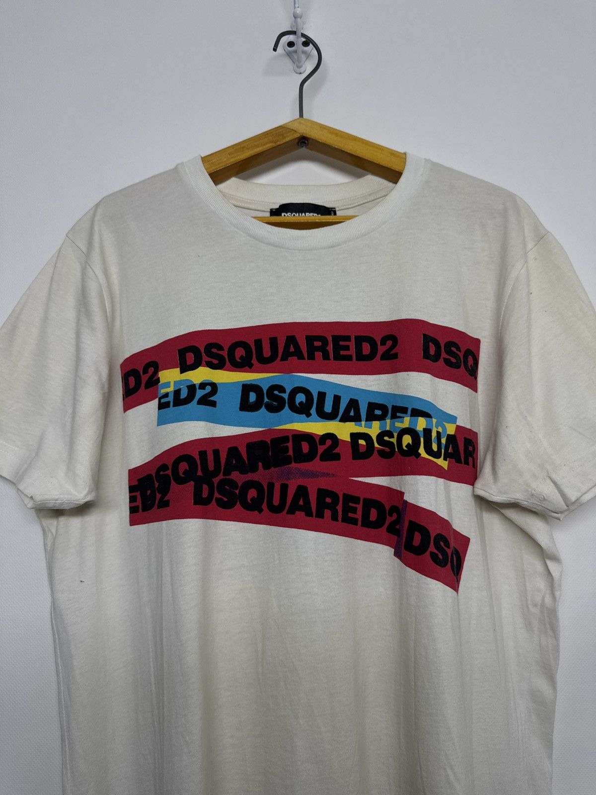 Dsquared2 Vintage Y2k Dsquared2 Tape Logo Designer T-Shirt Size US M / EU 48-50 / 2 - 1 Thumbnail