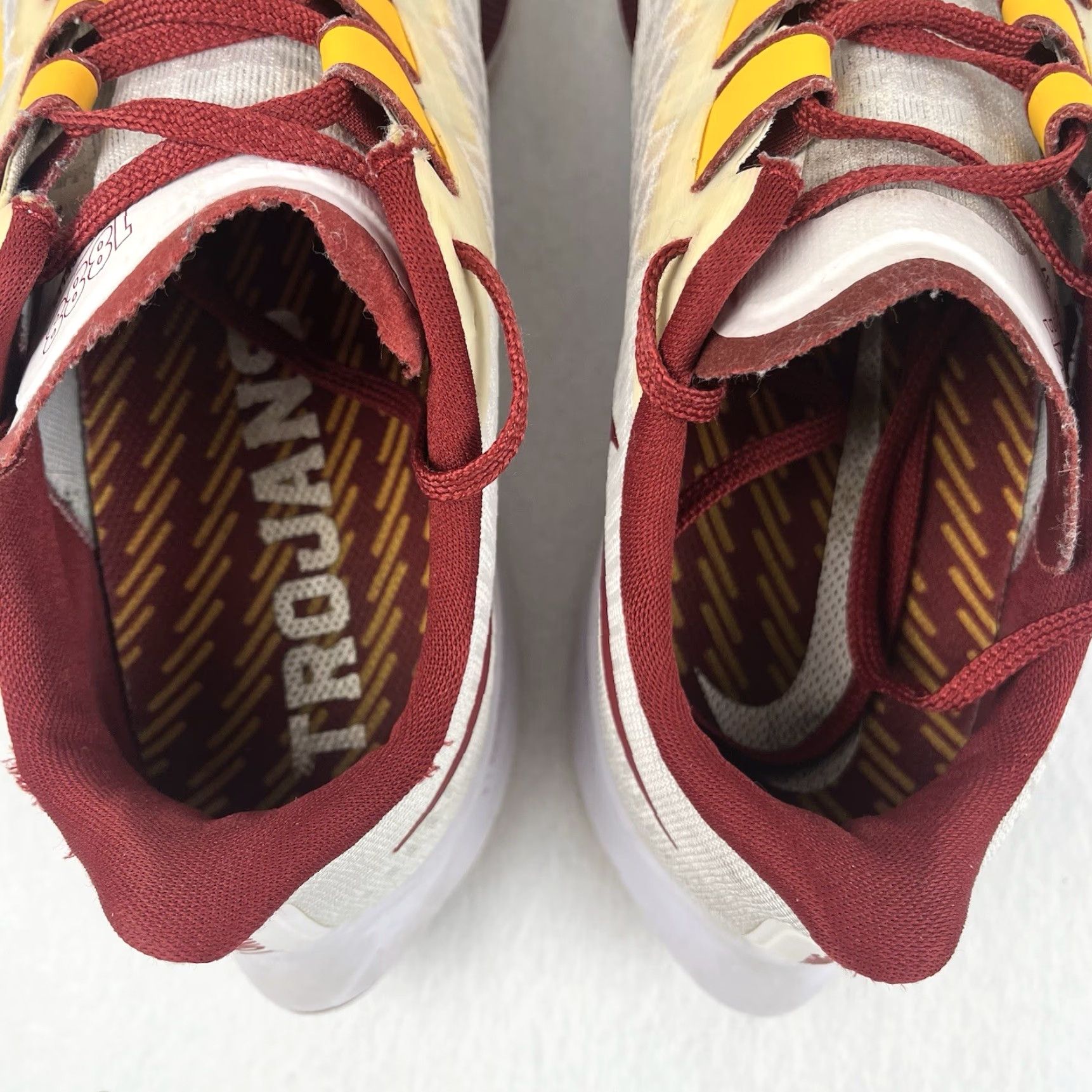 Nike Nike USC Trojans Air Zoom Pegasus 37 CZ5396-100 Mens Size 11 Sneaker Size US 11 / EU 44 - 6 Thumbnail