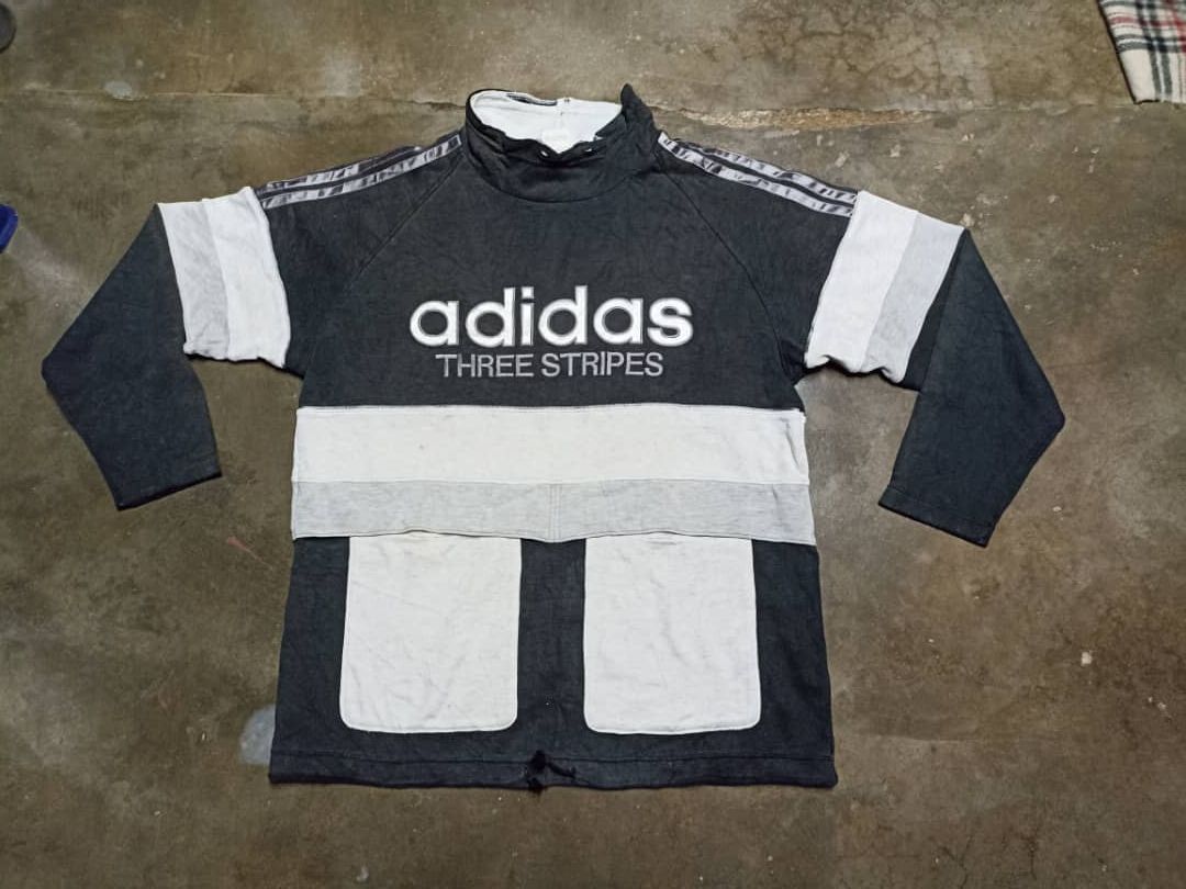 Adidas Vintage Adidas Three Stripes Big Logo Anorak style Size US L / EU 52-54 / 3 - 3 Thumbnail