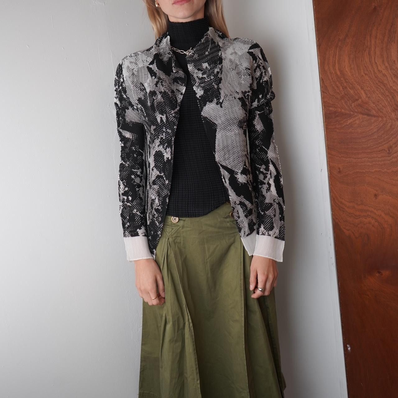 Issey Miyake Issey Miyake Top Size ONE SIZE - 1 Thumbnail