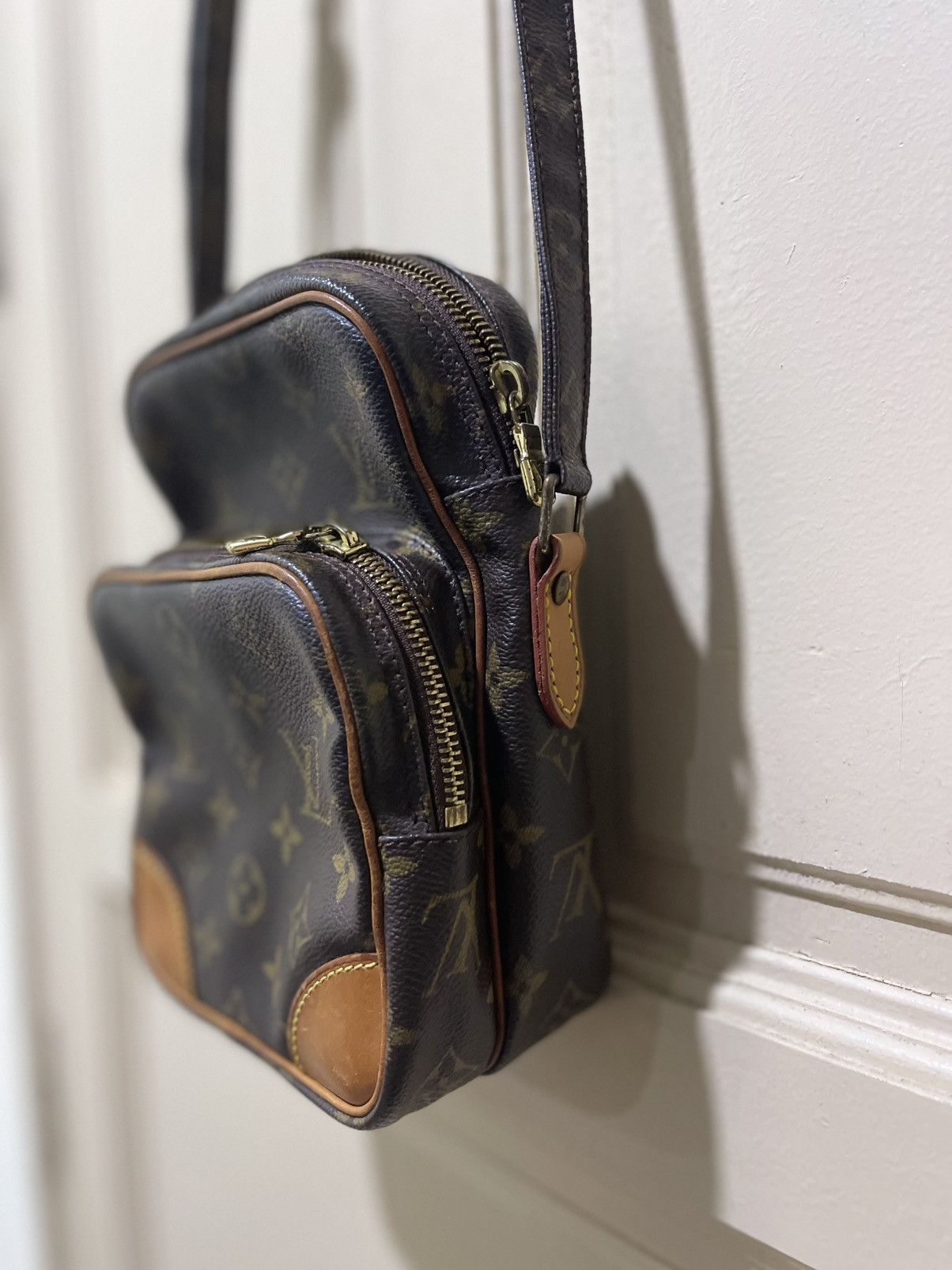 Louis Vuitton Vintage Louis Vuitton Amazon Monogram Crossbody Shoulder bag Size ONE SIZE - 3 Thumbnail